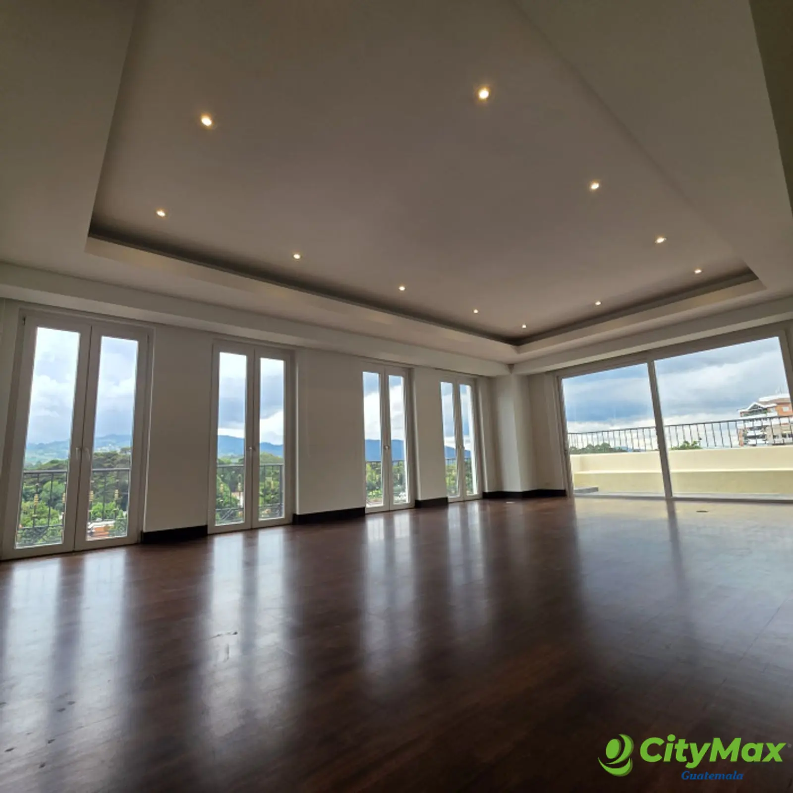 Lujoso Apartamento en Alquiler en Zona 14 Guatemala - foto 6