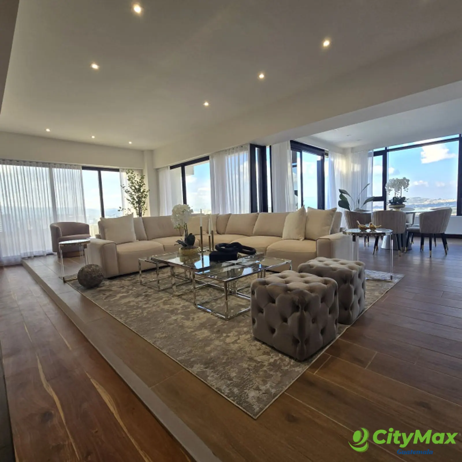 Penthouse de lujo Amueblado en Venta Zona 10 Guatemala - foto 4