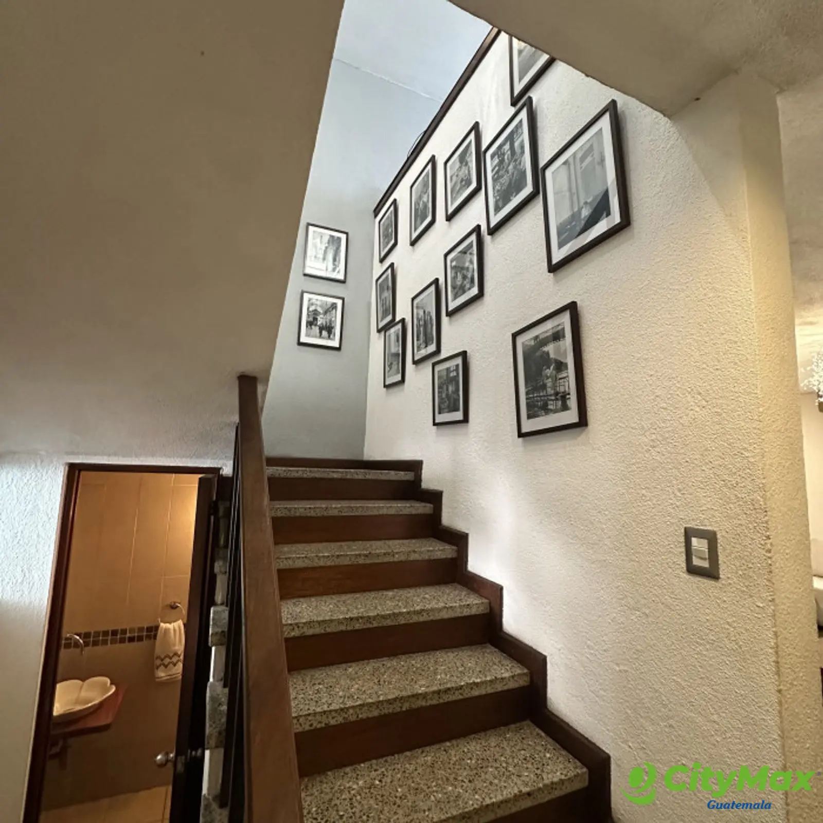 Casa en venta dentro de condominio en la zona 12 - foto 11