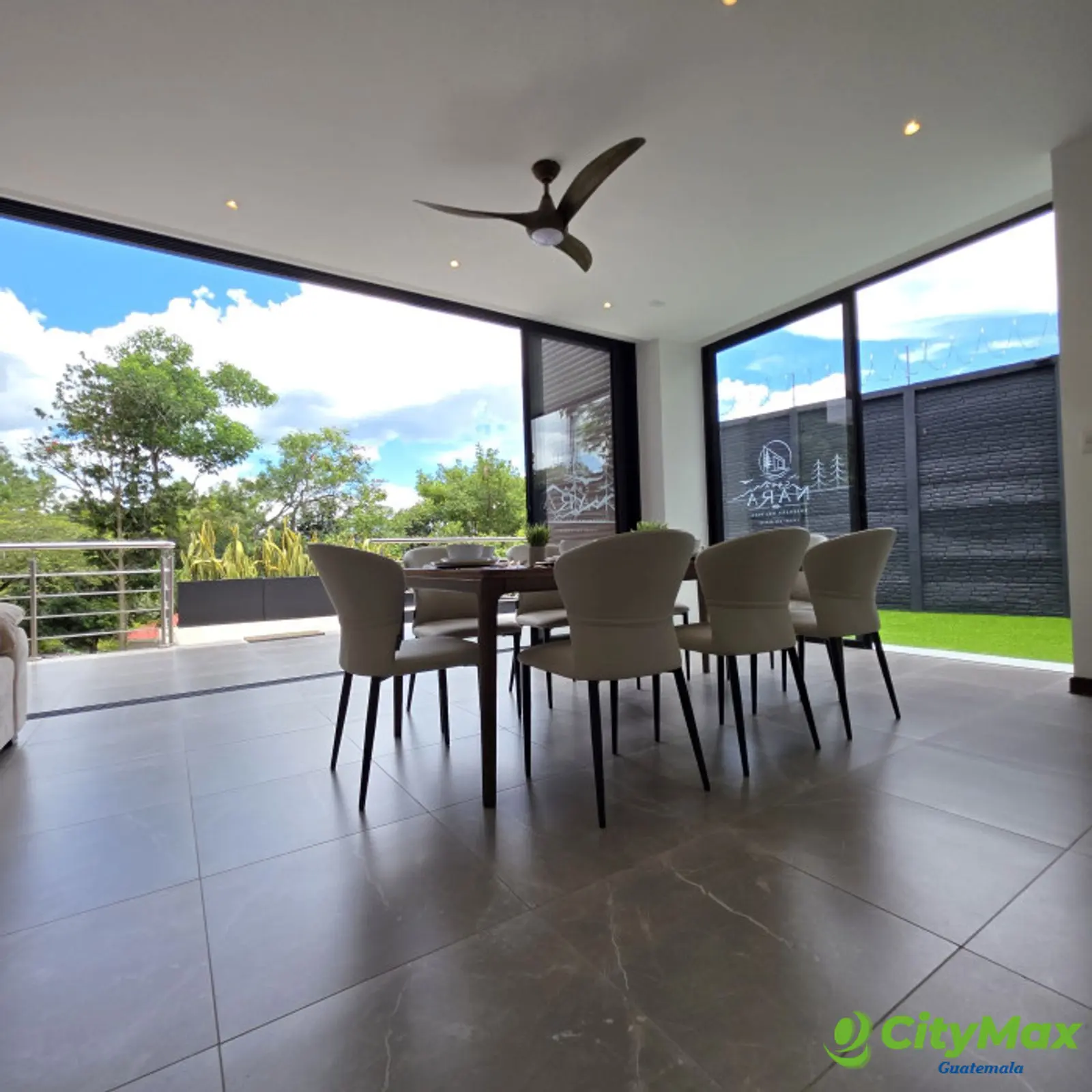 Exclusiva Casa en Venta en Laguna El Pino Santa Rosa - foto 7