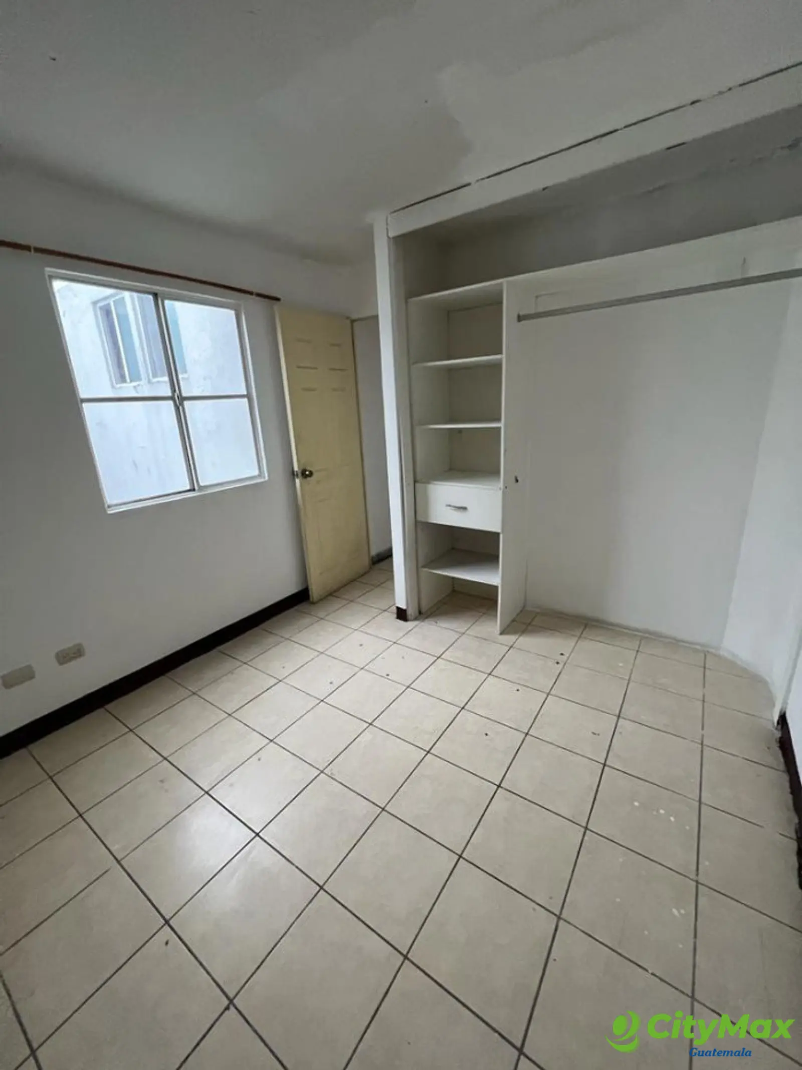 Casa En Venta En Alameda de Santa Clara Villa Nueva - foto 9