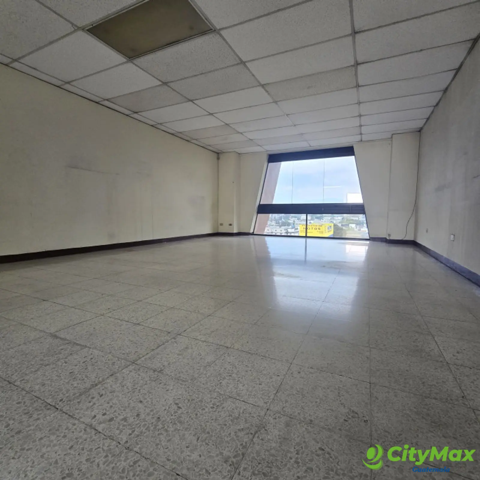 Oficina en alquiler zona 9 cerca estacion transmetro - foto 13