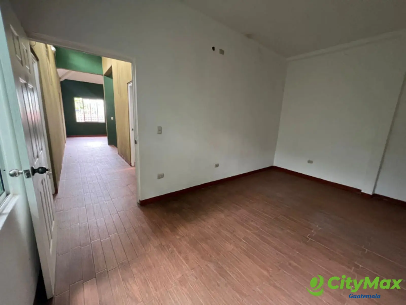 Casa en venta en Asunción Mita Jutiapa por el centro   - foto 4