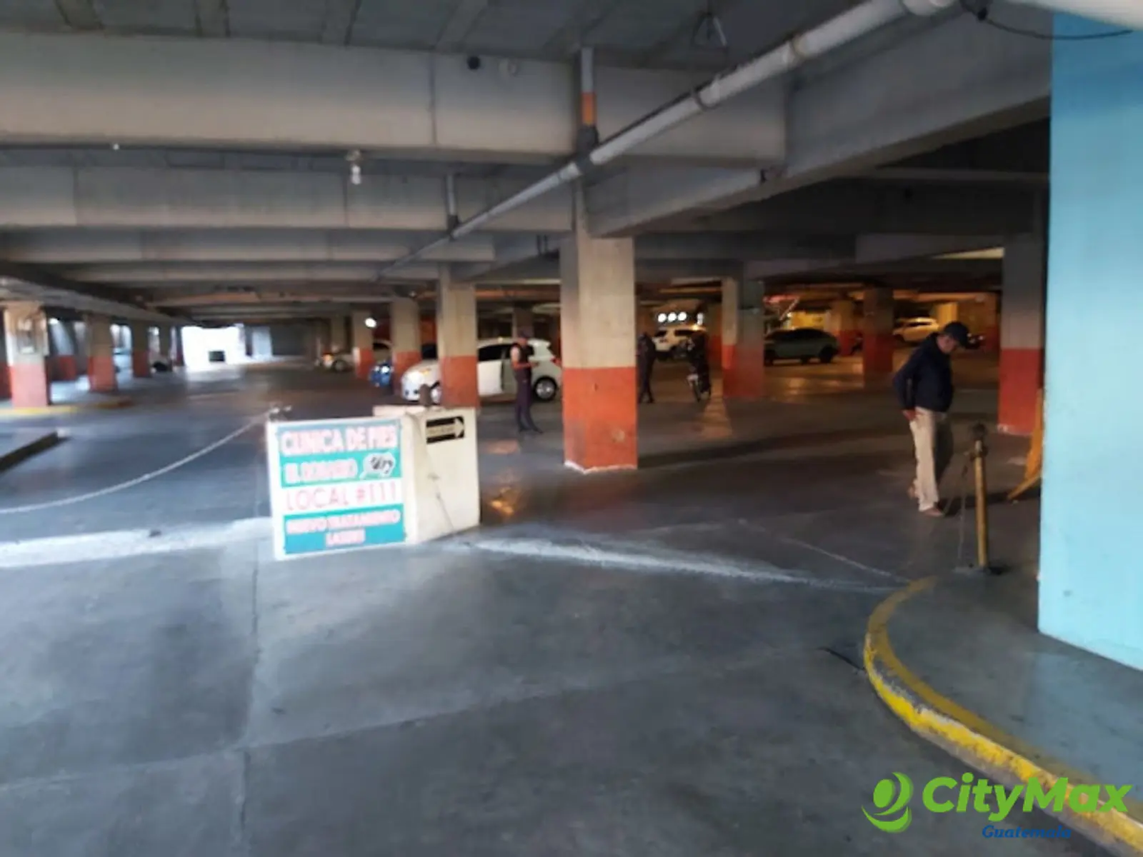 Edificio Comercial en Venta en Mixco Guatemala - foto 4