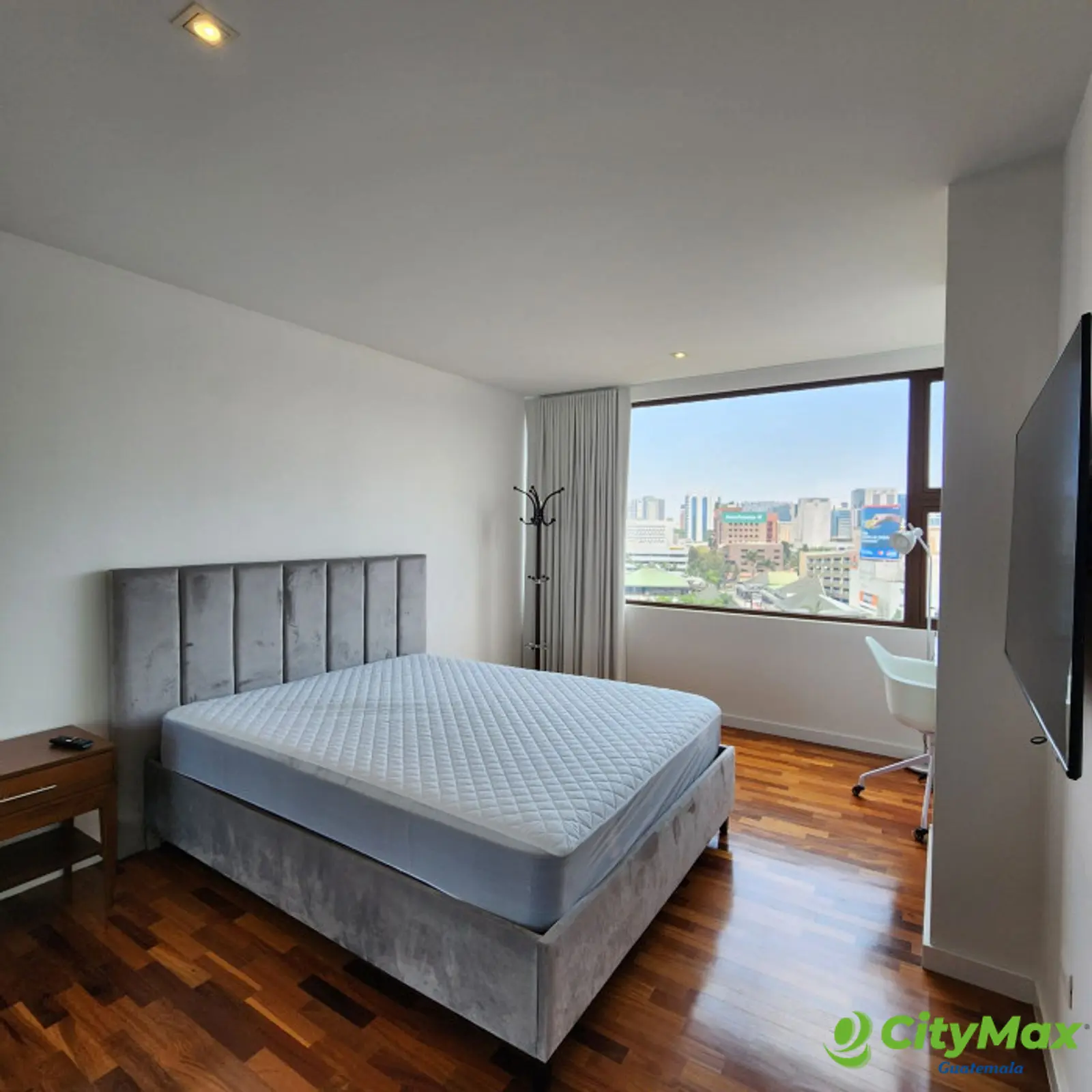 Apartamento Amueblado renta de 3 habitaciones zona 10 - foto 21