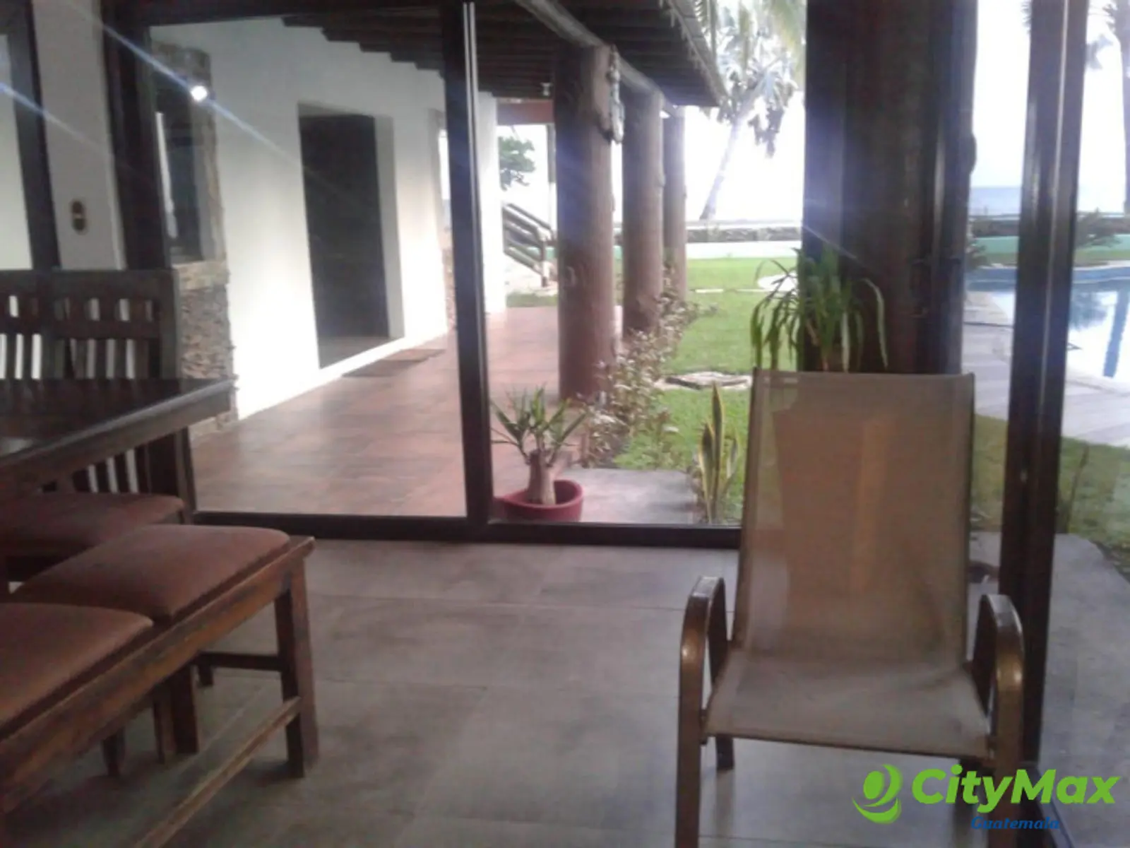 Casa y Terreno en Venta frente a la playa en Monterrico - foto 12