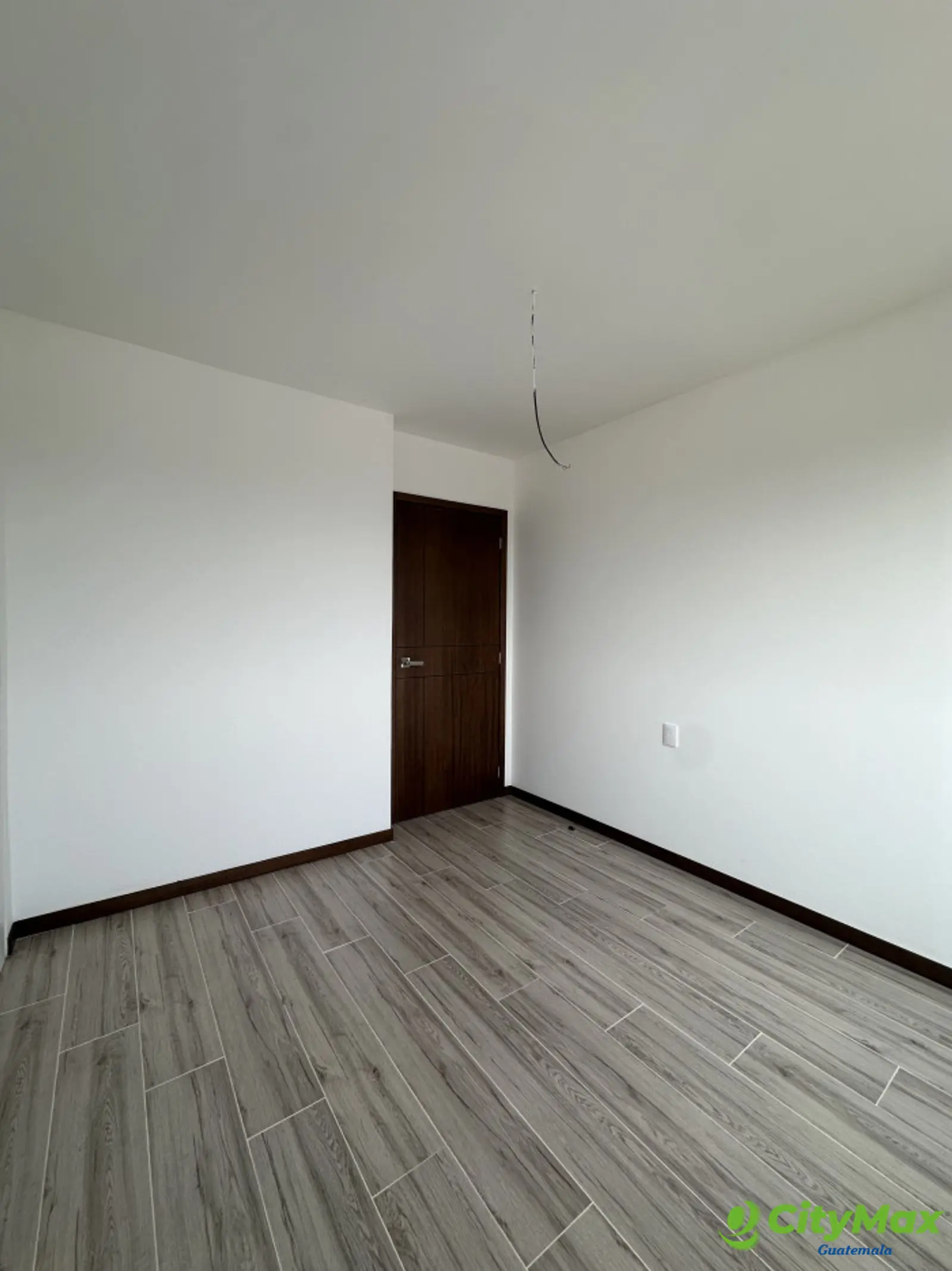 Apartamento Nuevo En Nivel Alto en Venta en Zona 10  - foto 7
