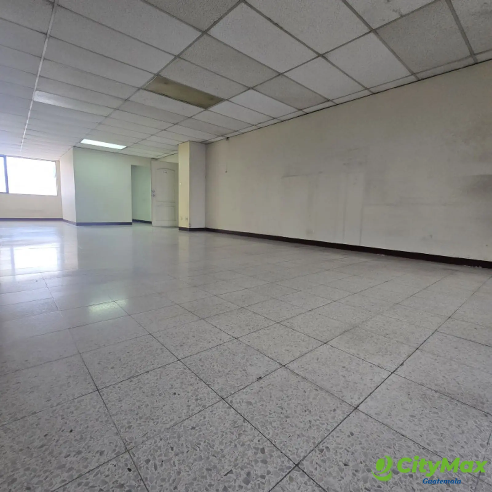 Oficina en alquiler zona 9 cerca estacion transmetro - foto 10