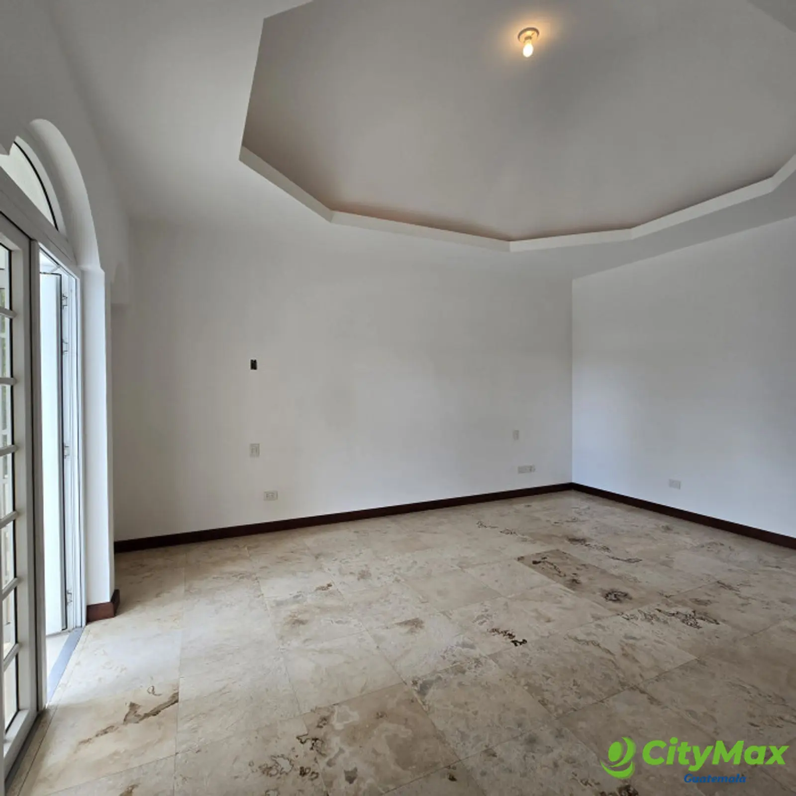 Casa en venta en Foresta de Cayala zona 16 - foto 19