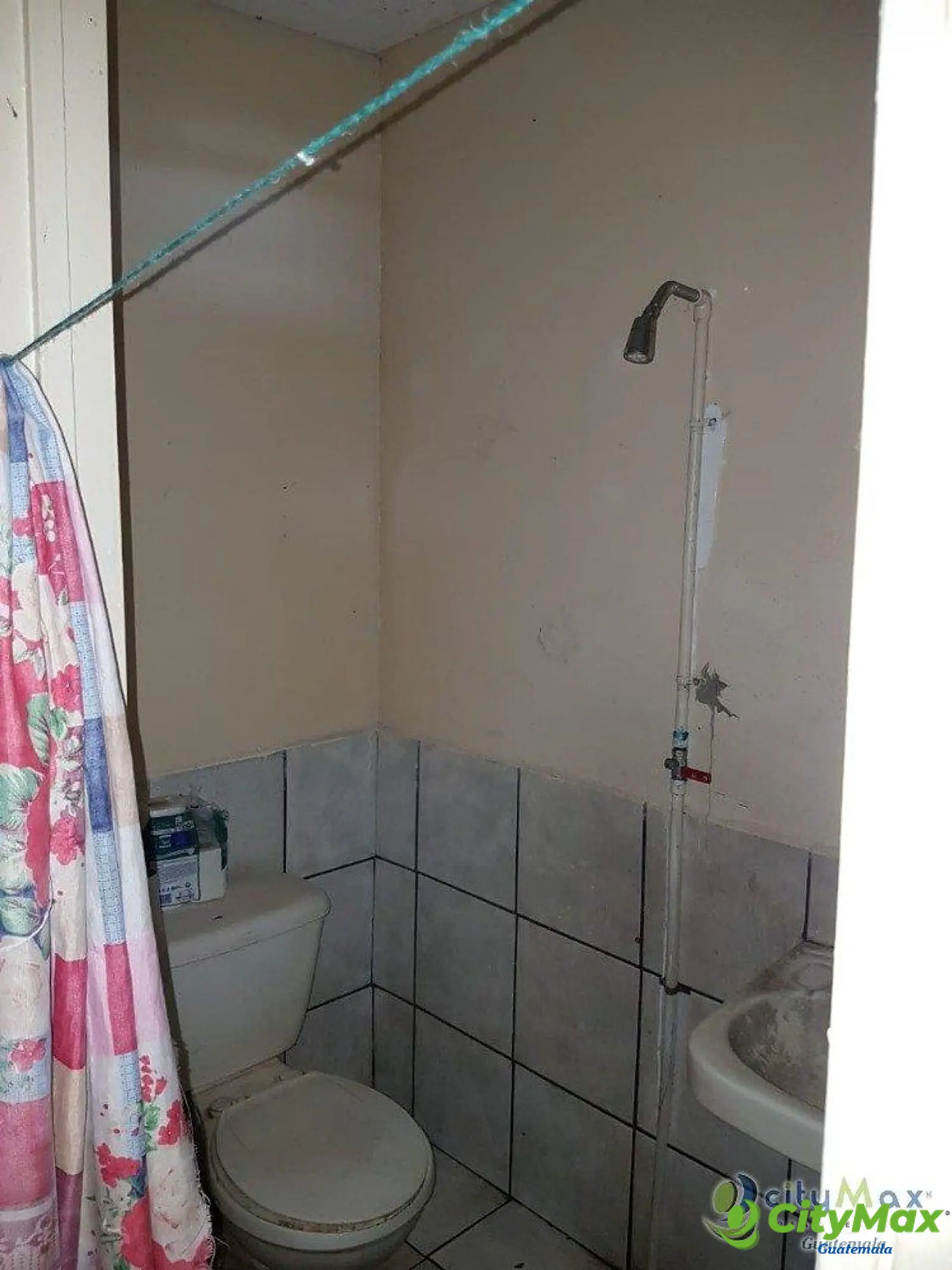 SE VENDE CASA COMERCIAL CENTRO DE ESCUINTLA - foto 5