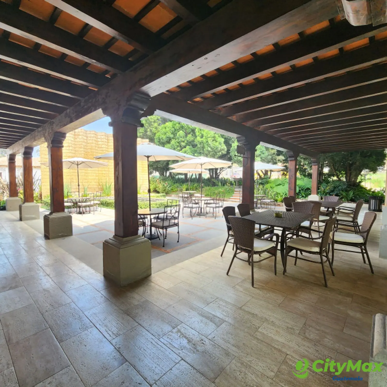Hermosa casa en venta en Antigua Guatemala - foto 12