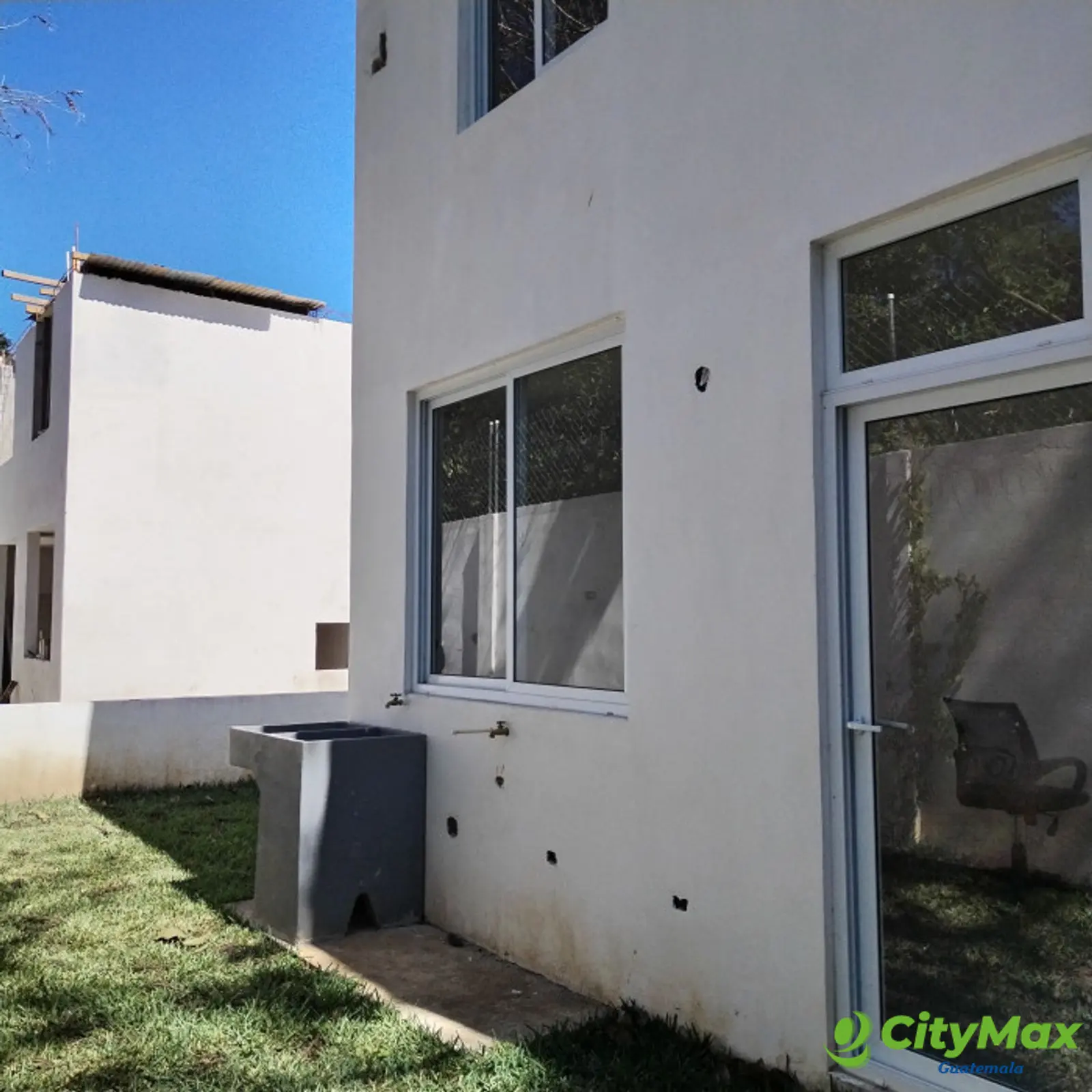 CASA EN VENTA KM 30.5 CARRETERA STA. ELENA BARILLAS - foto 4