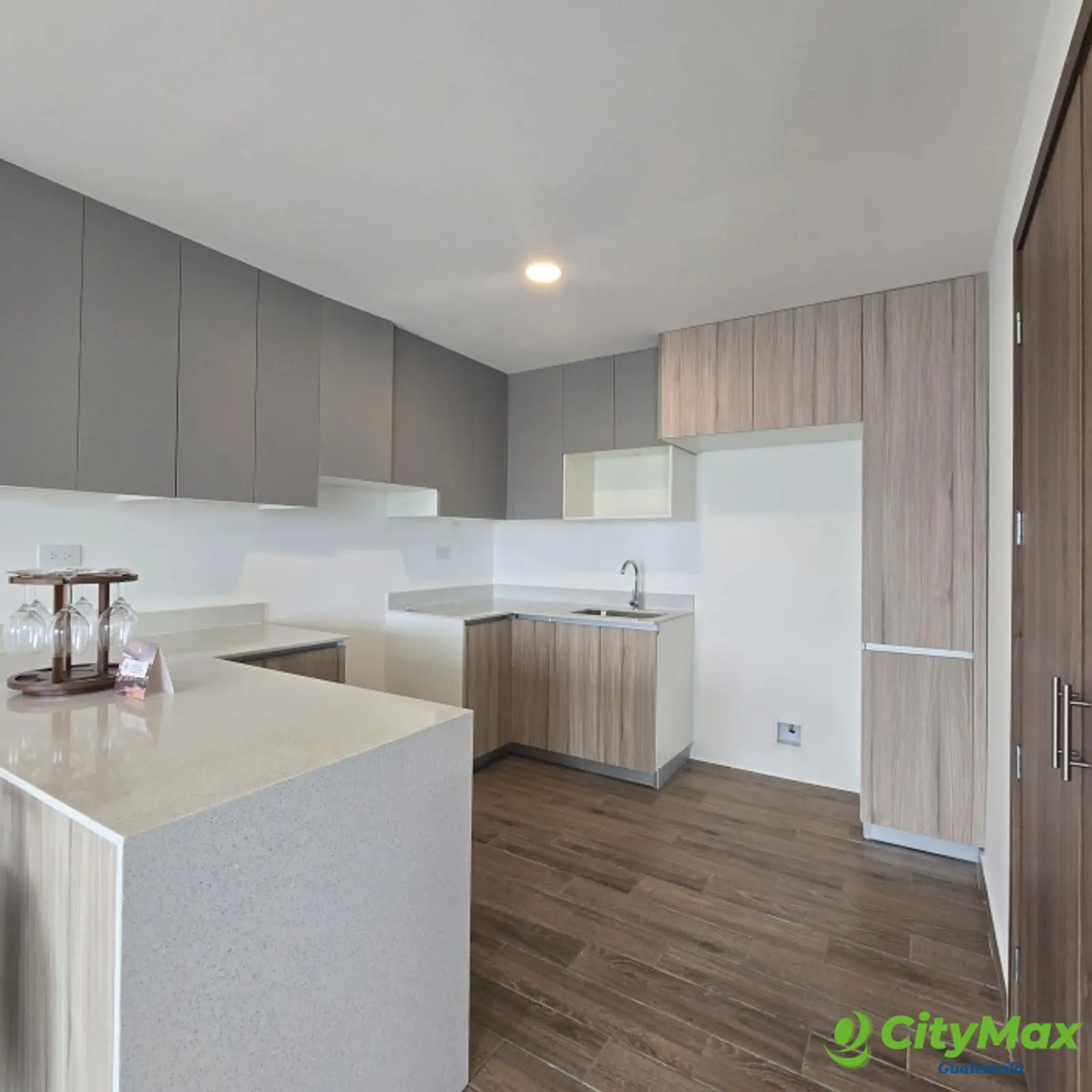 Apartamentos en Venta en Zona 14 Ave. las Americas - foto 21