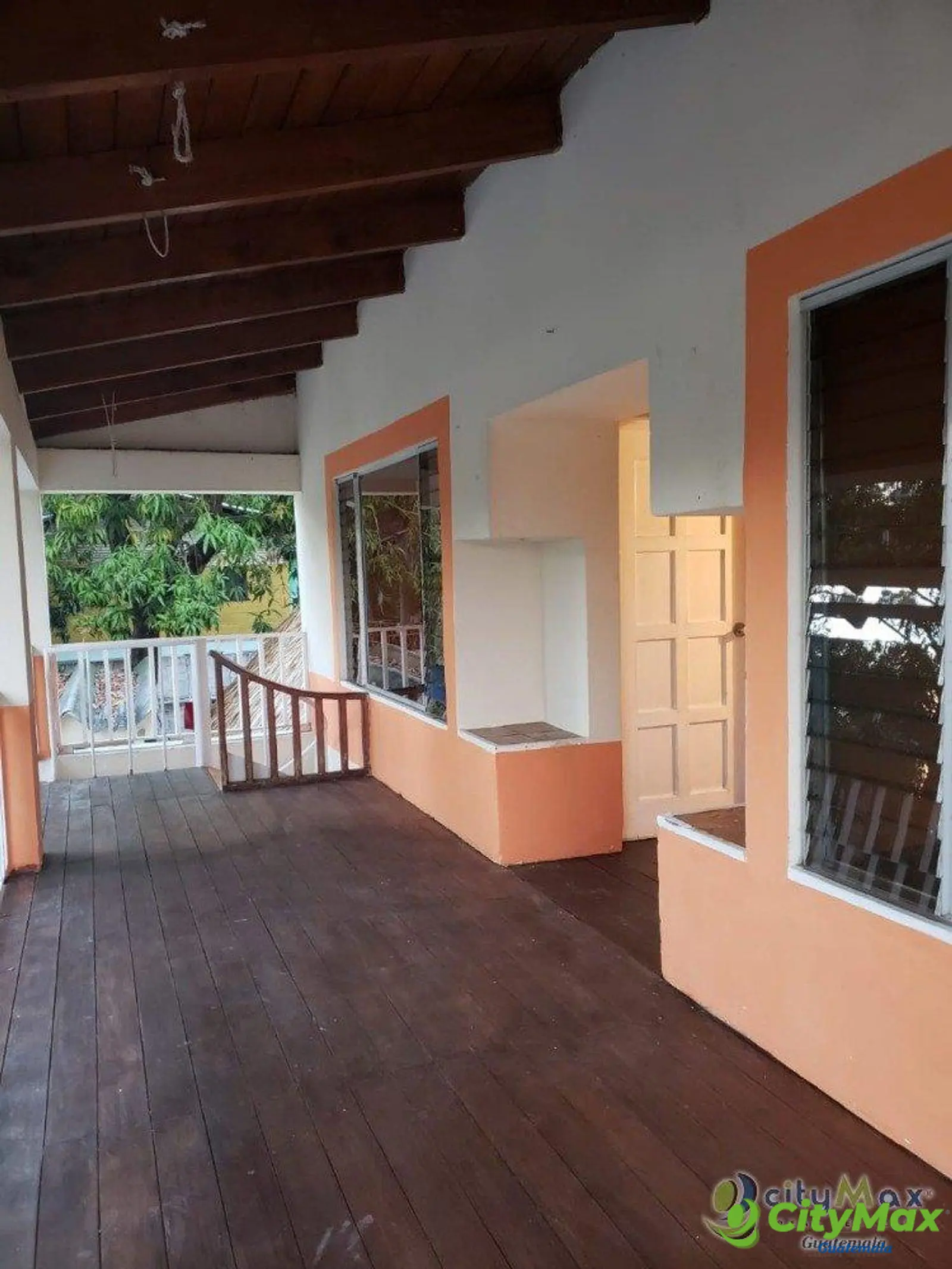 Casa con piscina en venta en Iztapa Escuintla - foto 11