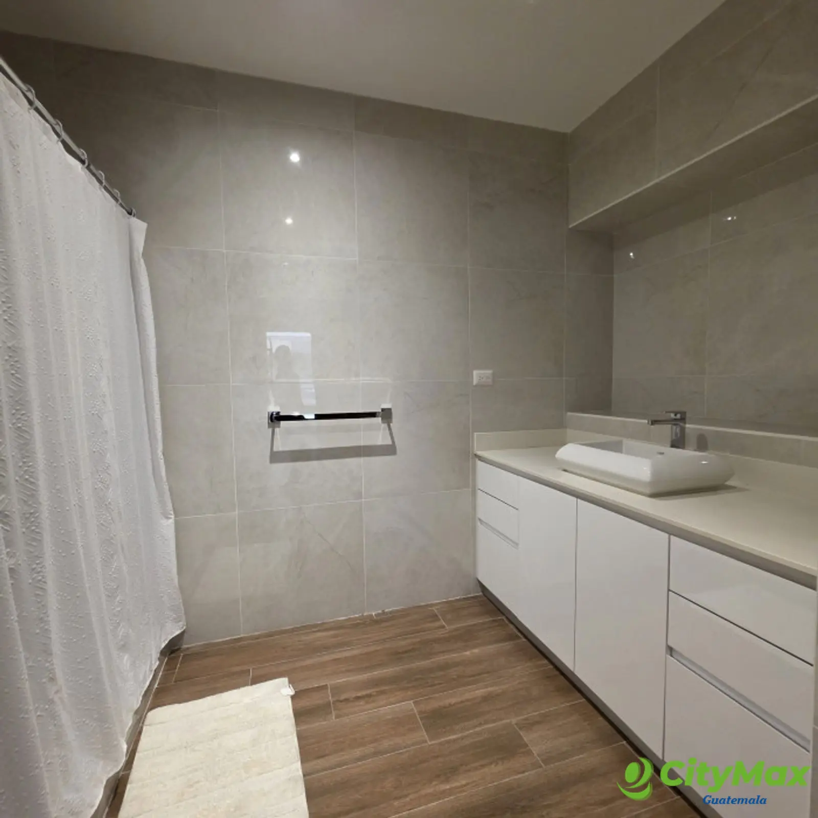 Apartamento en venta en Exclusiva Oakland Zona 10 - foto 13
