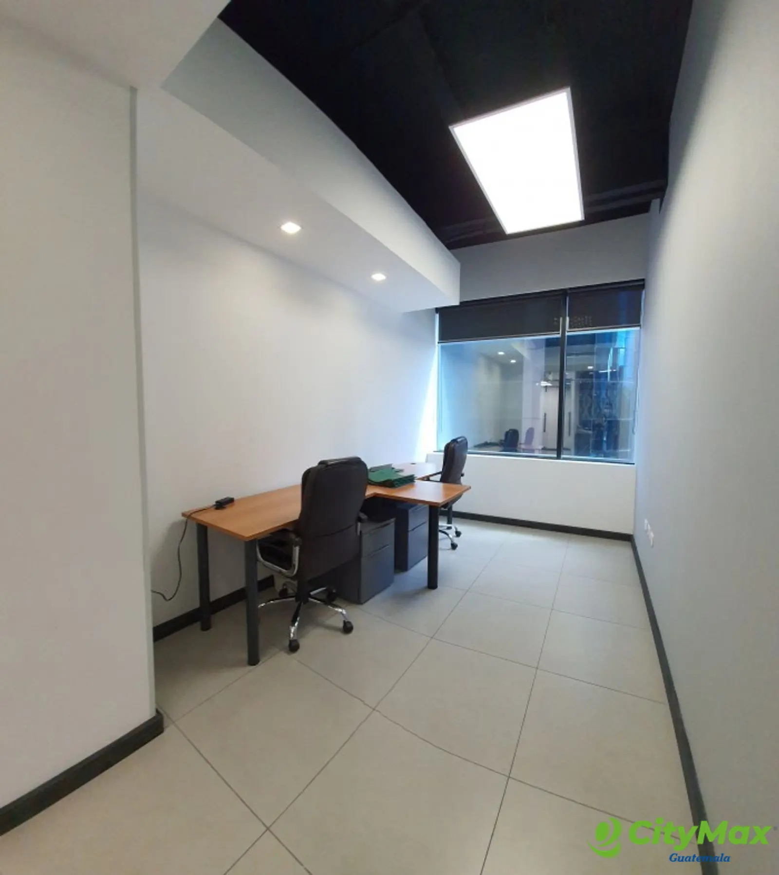 Espacio en Oficina en Renta Edificio Europlaza Zona 14 - foto 2