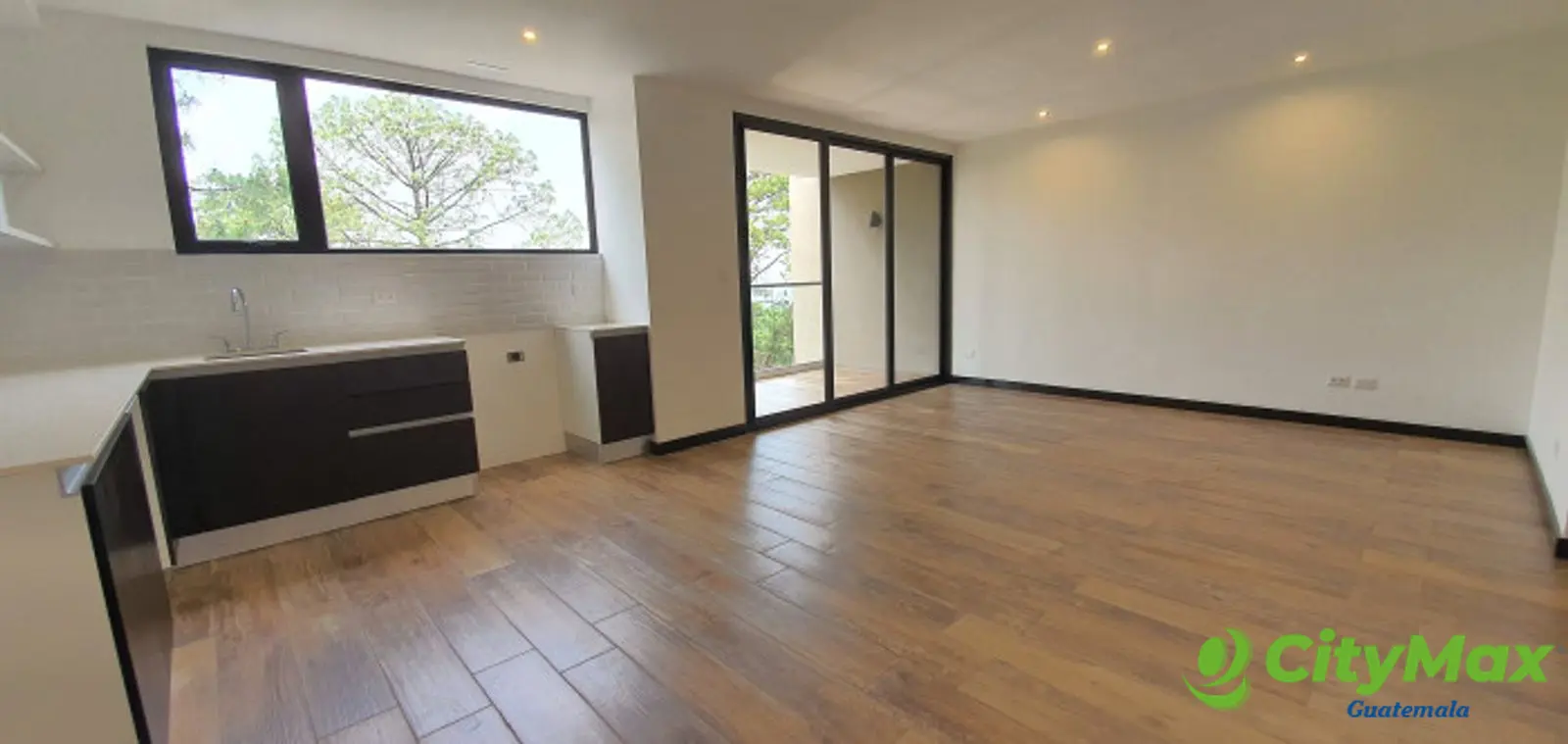 Apartamento en venta en Kanajuyu Zona 16 - foto 3