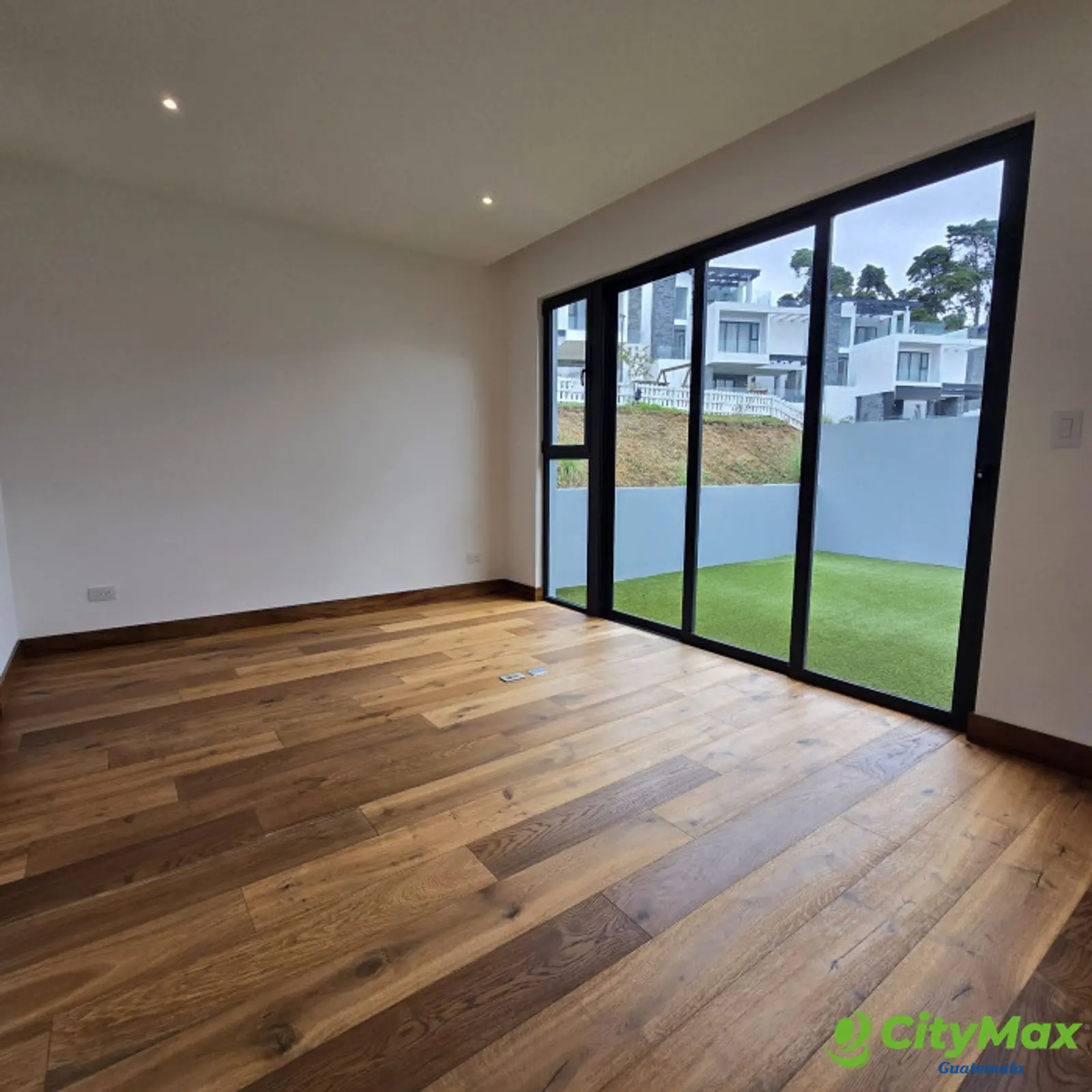 En venta lujosa casa Zona 16 el Pulte Ecuestre - foto 19