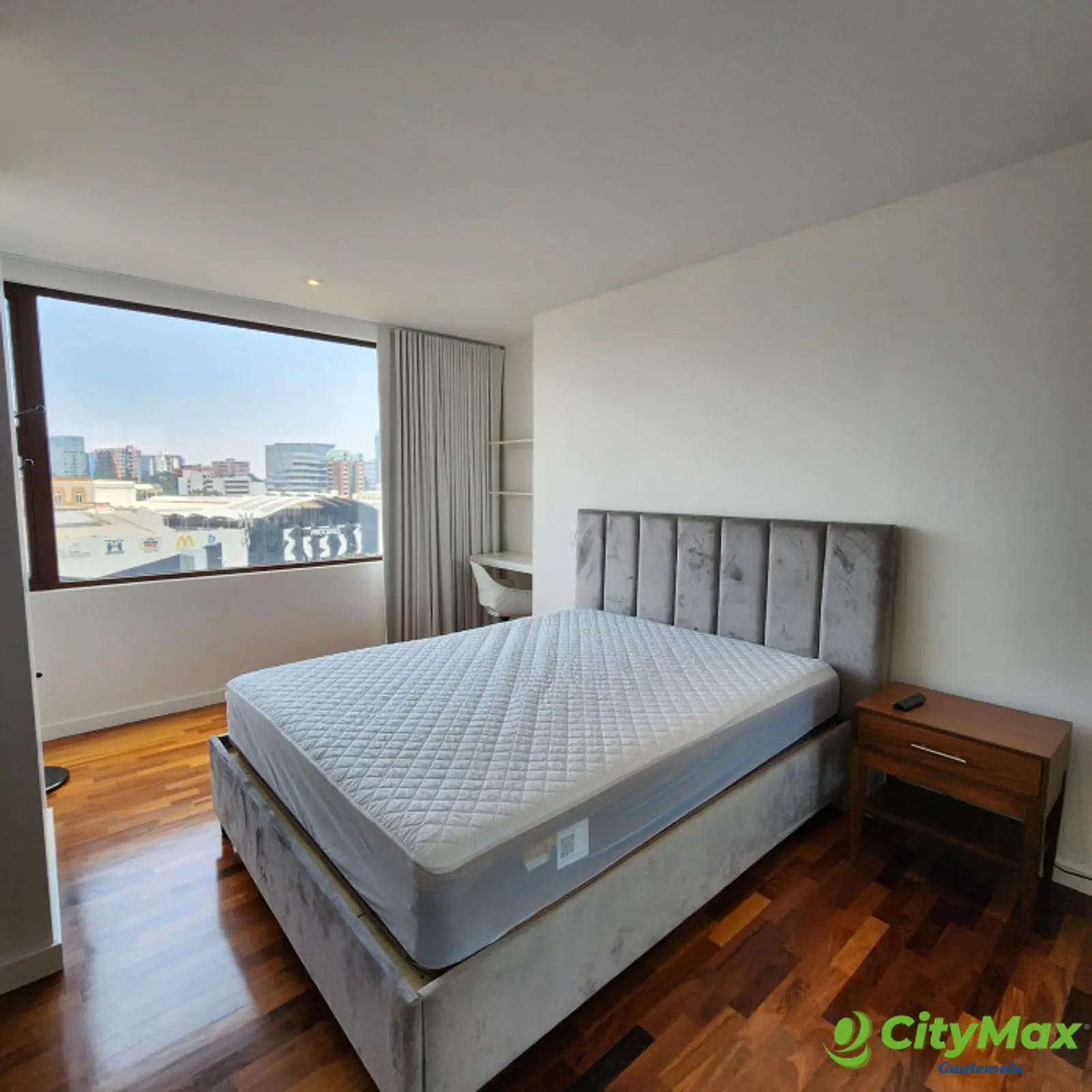 Apartamento Amueblado renta de 3 habitaciones zona 10 - foto 20