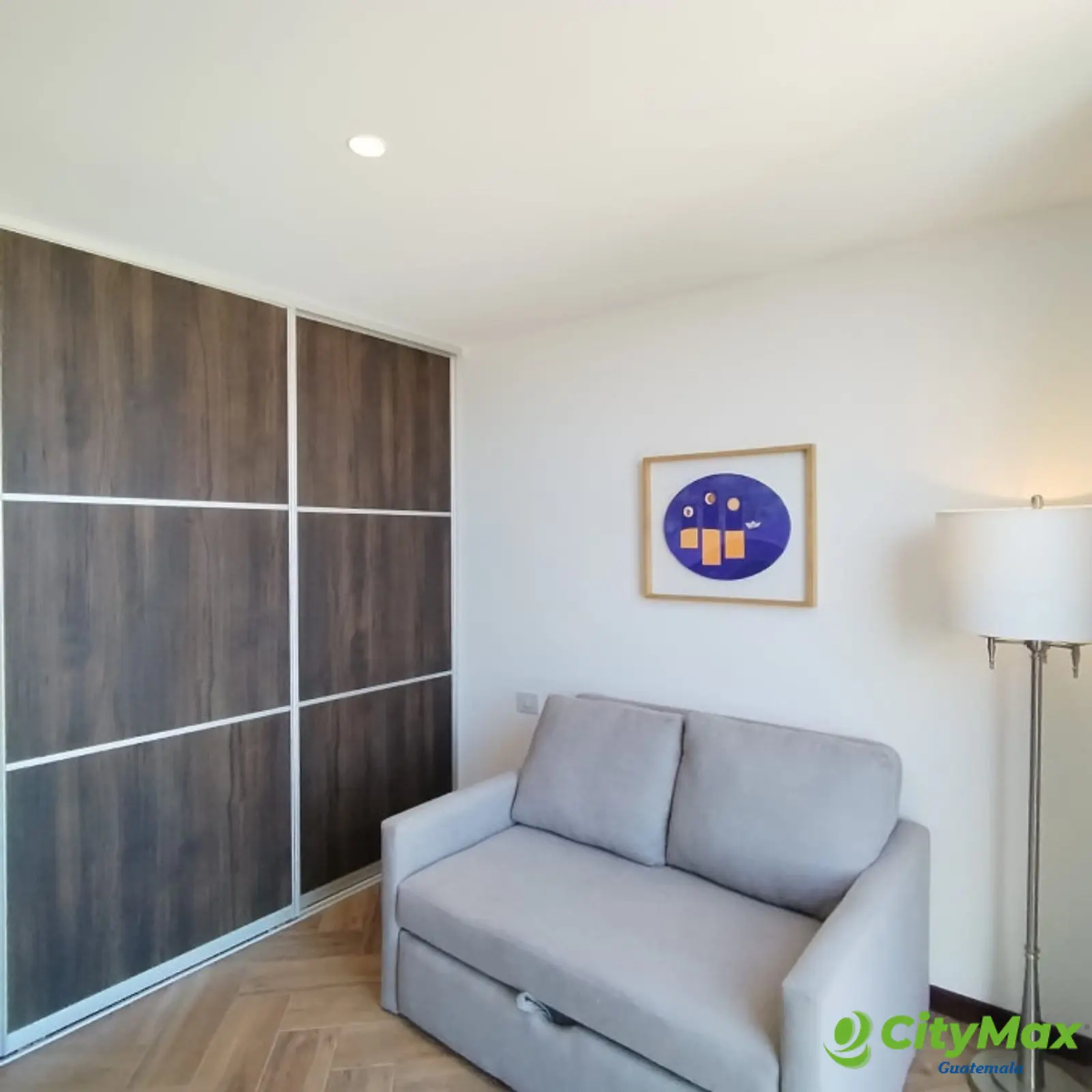 Apartamento Amueblado en Venta o Renta en la Zona 10 - foto 25