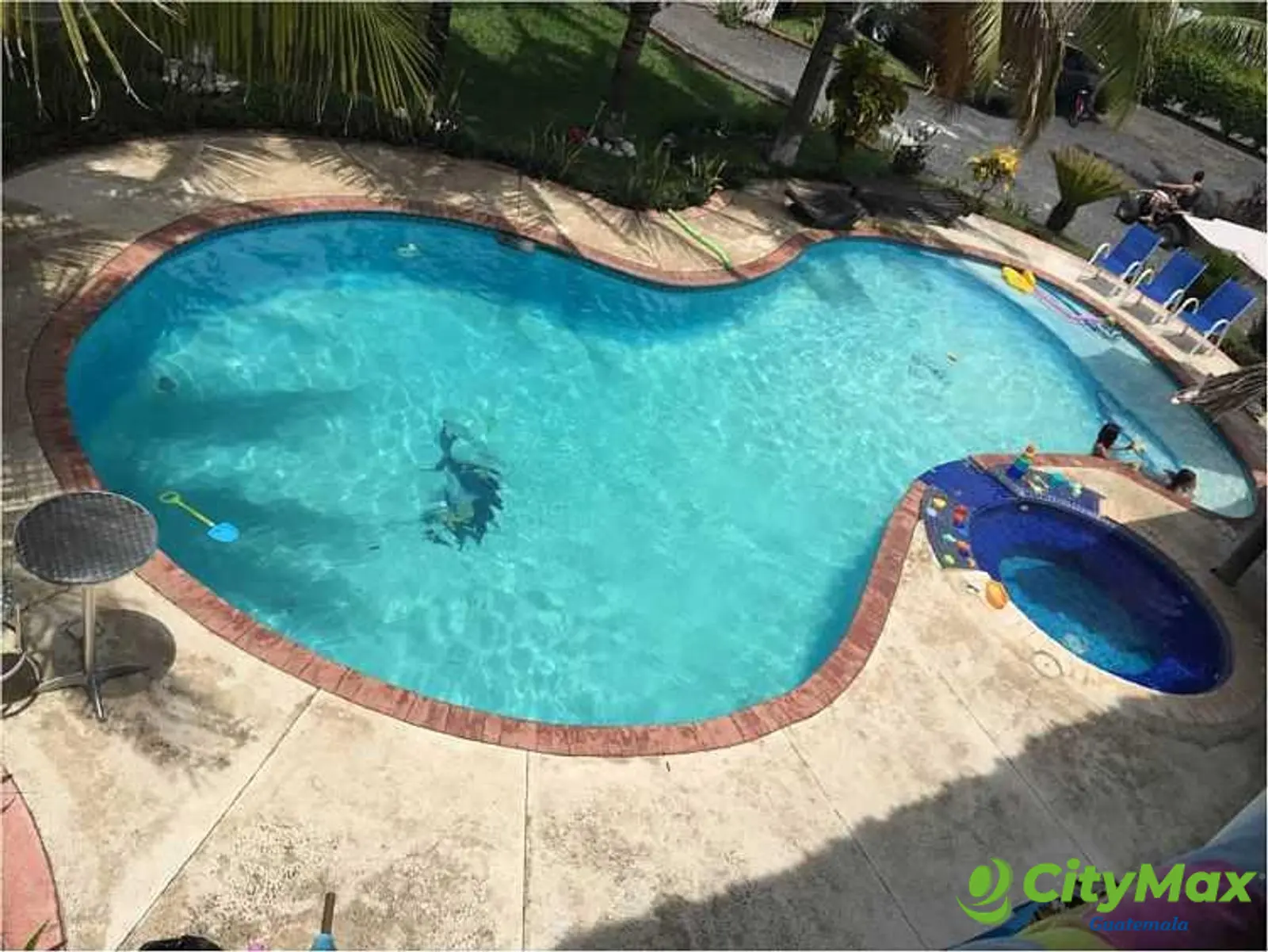 Casa en venta remodelada carretera Iztapa - foto 11