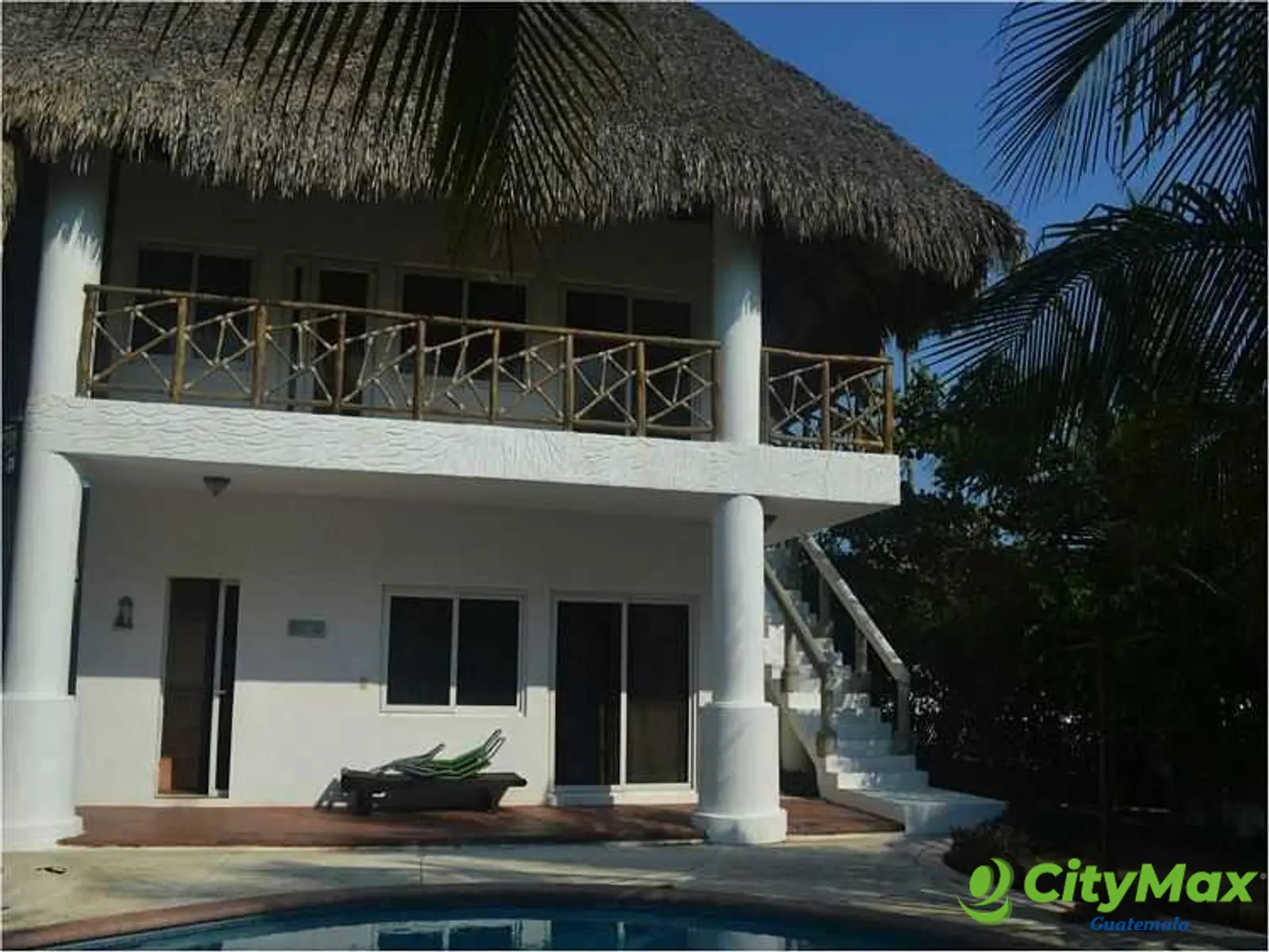 Casa en venta remodelada carretera Iztapa - foto 3