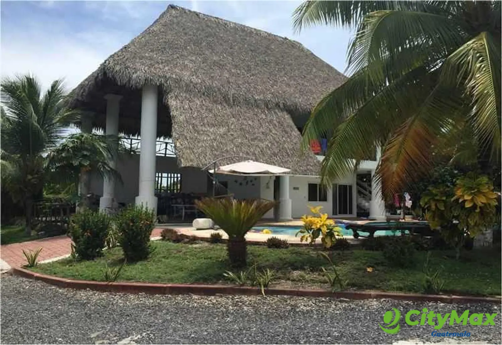 Casa en venta remodelada carretera Iztapa - foto 9
