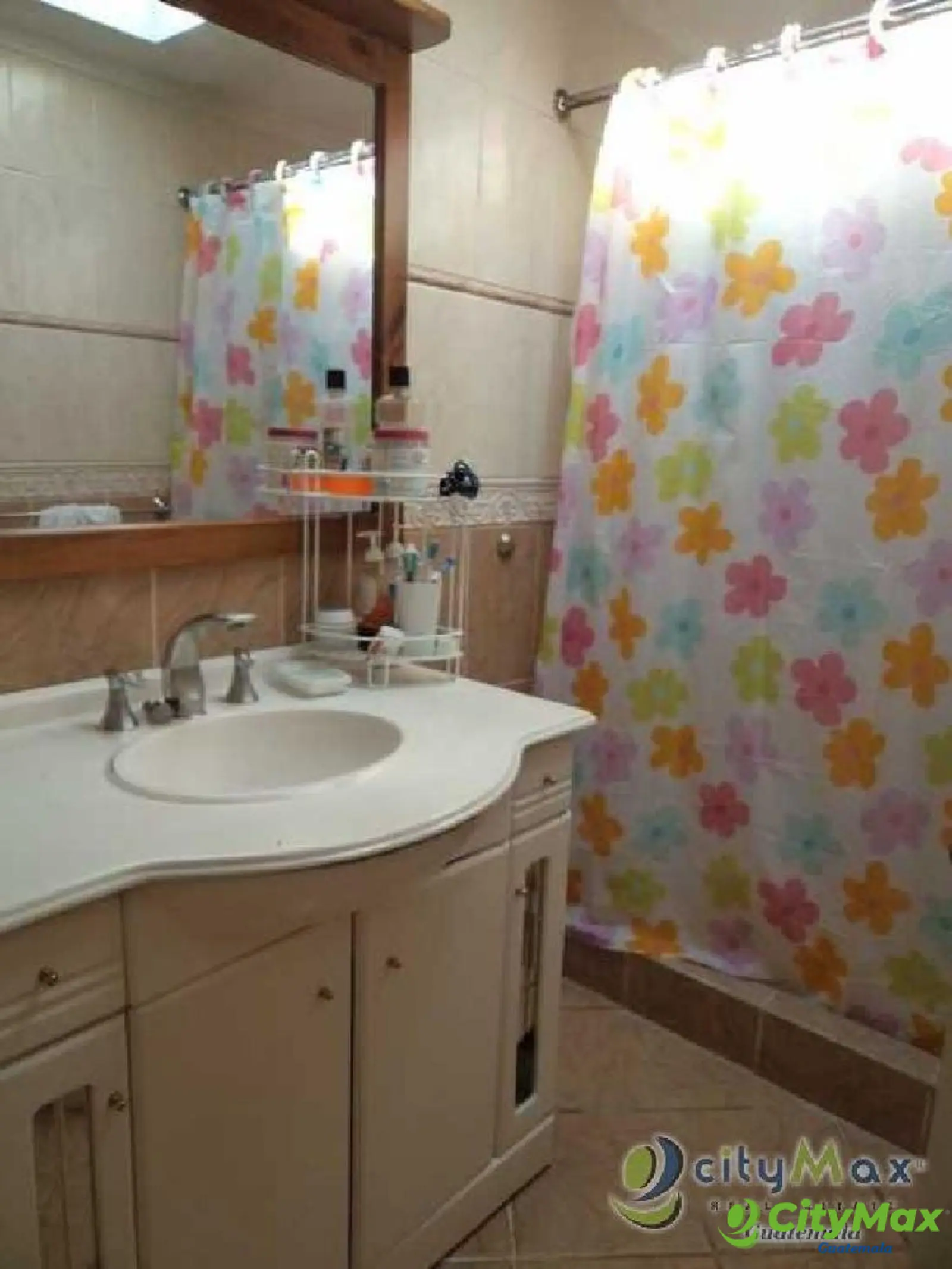 Casa en Venta Las Hojarascas Final Calzada Roosevelt - foto 19