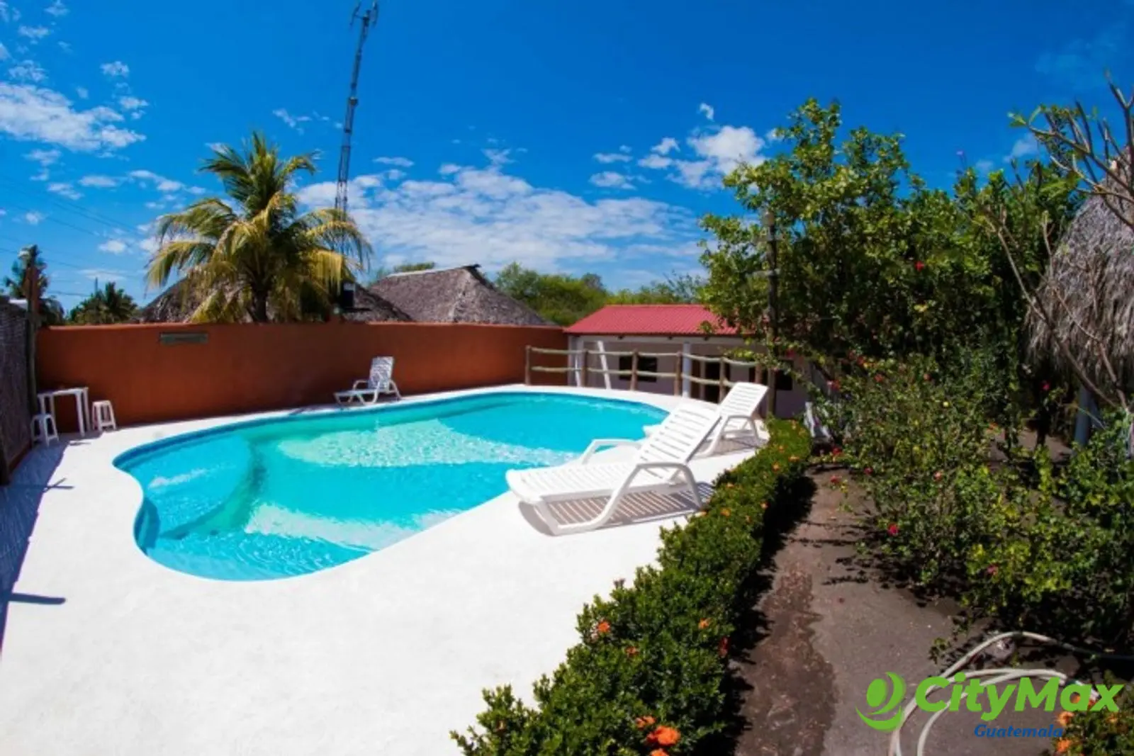Lindo Chalet en Venta en Monterrico Guatemala - foto 13