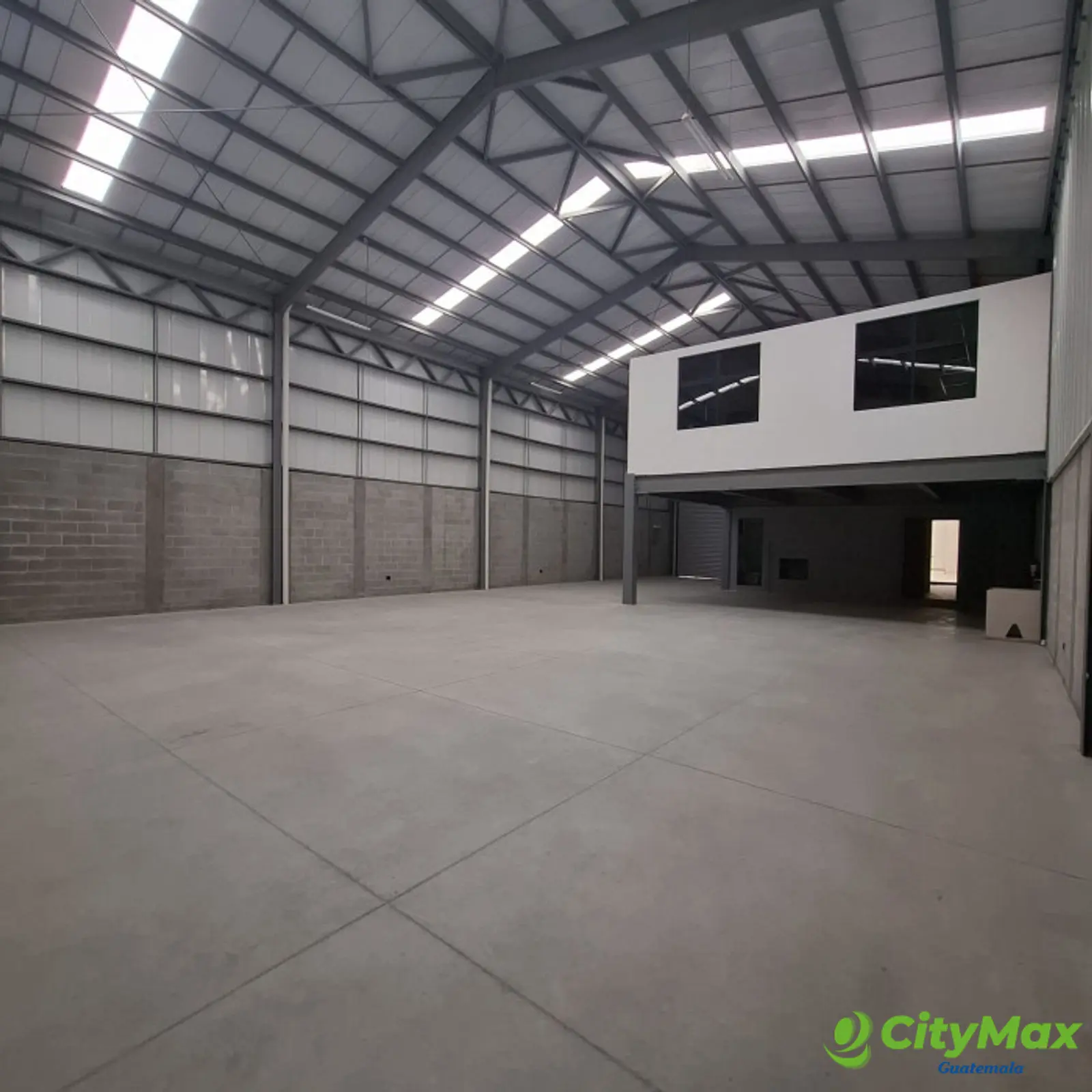 Ofibodegas de 406.10 m2 en Renta en Villa Canales NUEVA - foto 2