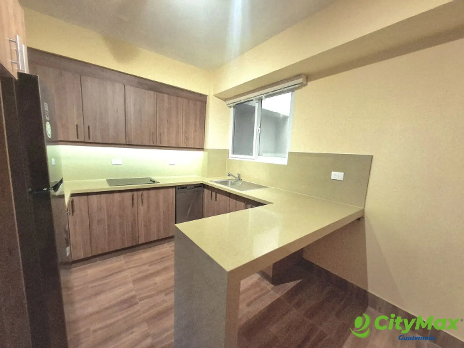 Apartamento En Renta Zona 15 Cercano Hospital El Pilar - foto 2