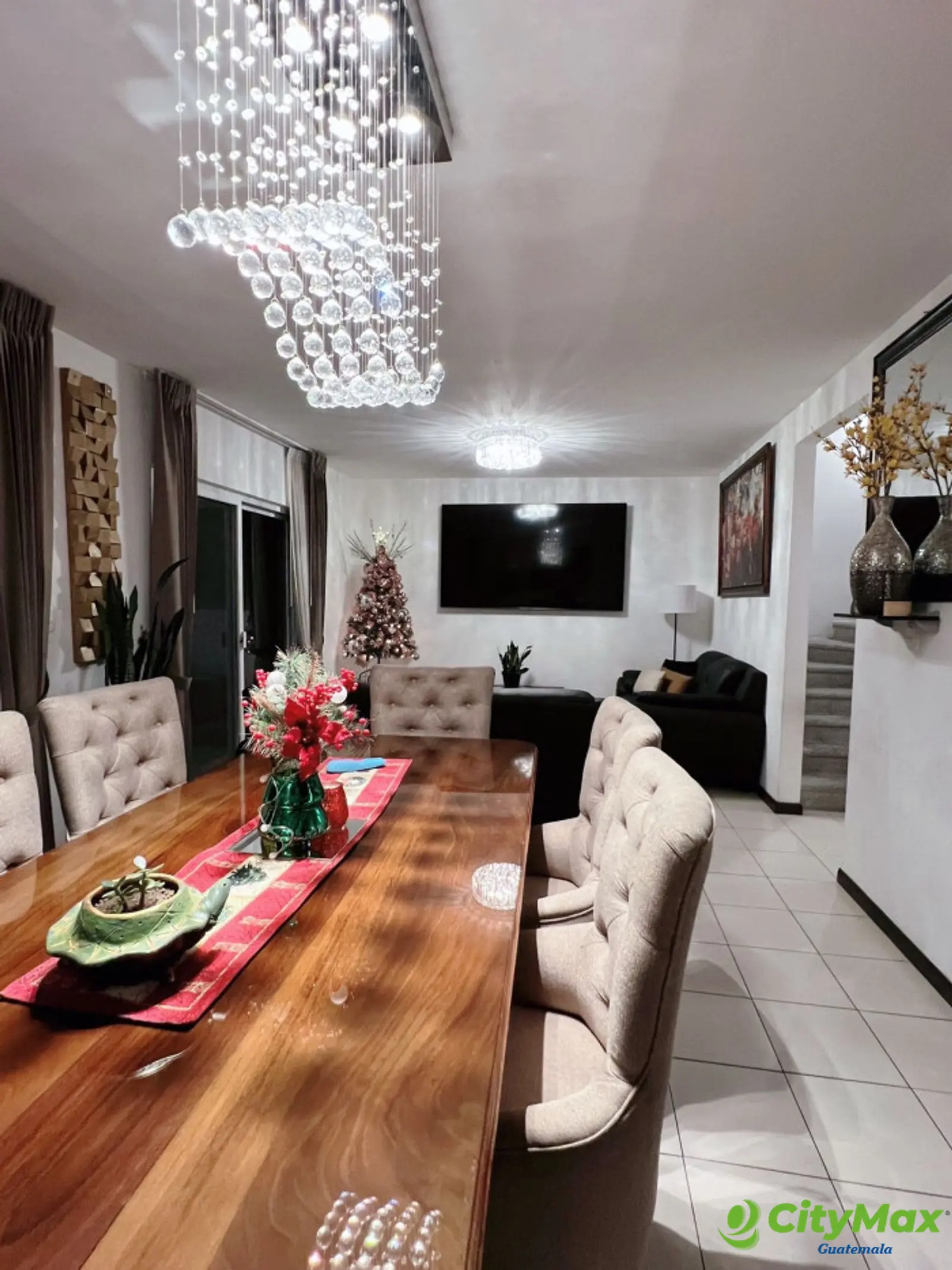 Casa en Venta en Santiago Sacatepequez - foto 2