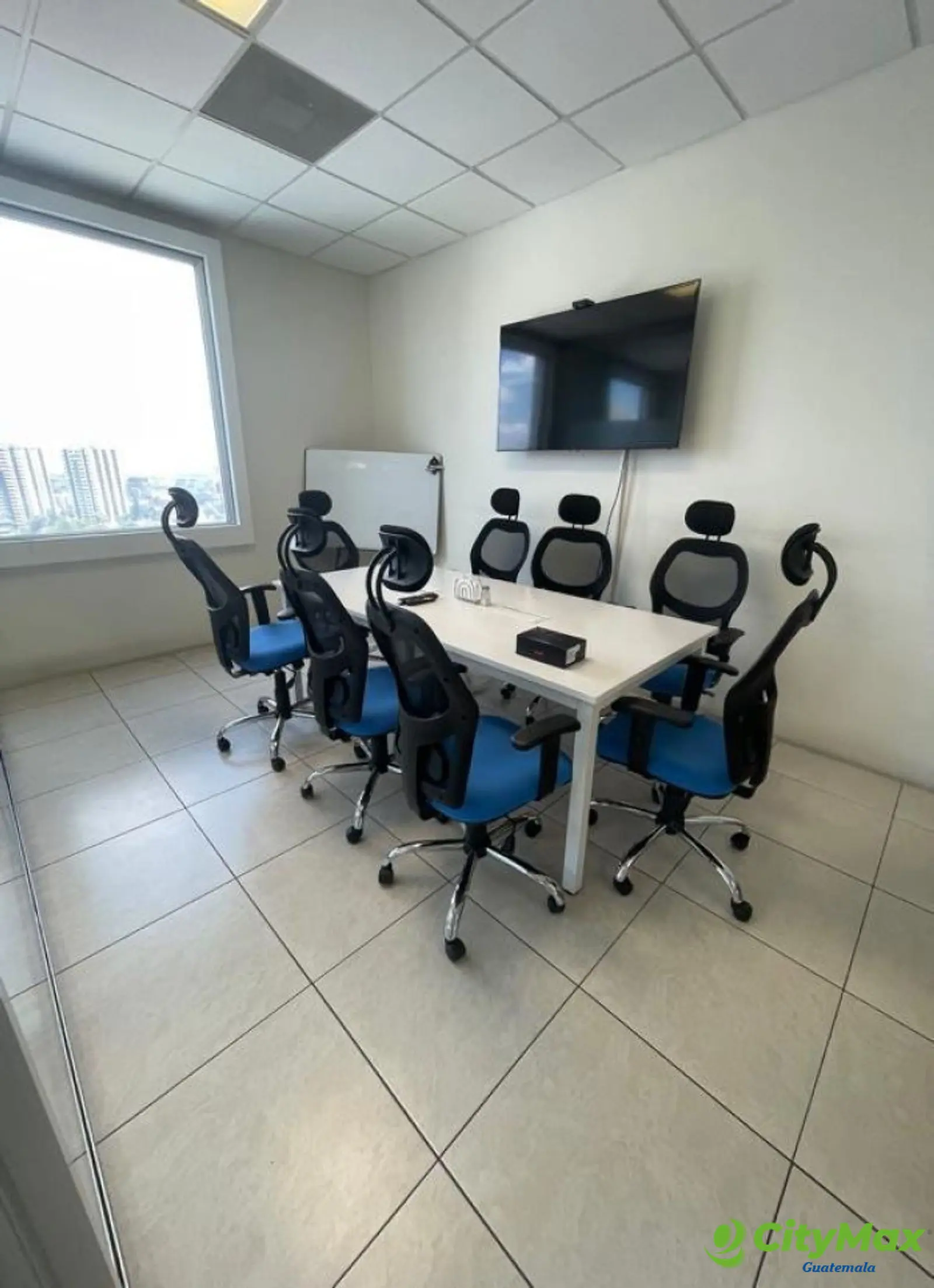 Oficina en Renta o Venta en Zona Pradera Zona 10 - foto 2