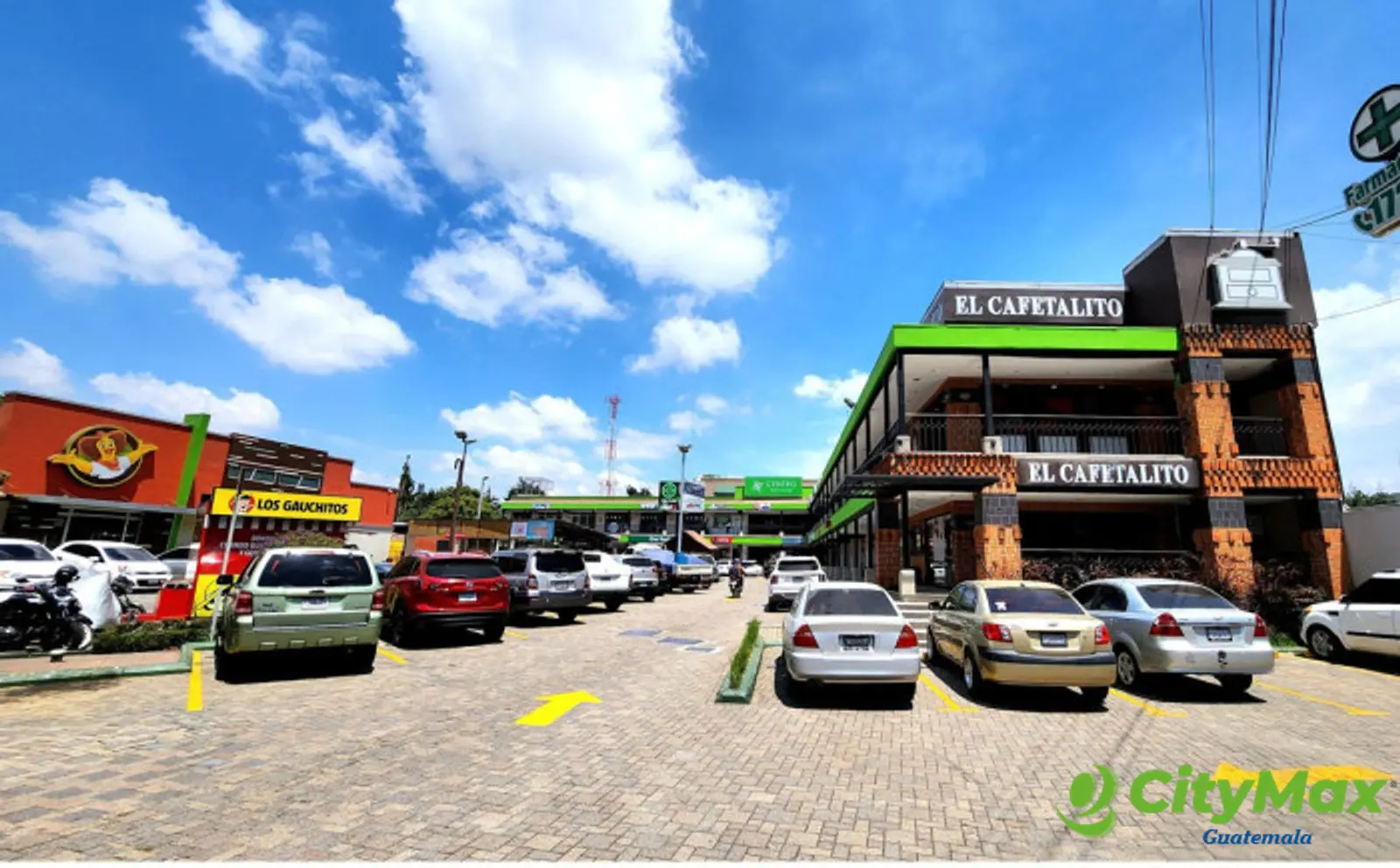 Local Comercial en renta en plaza ubicada en San Lucas - foto 2