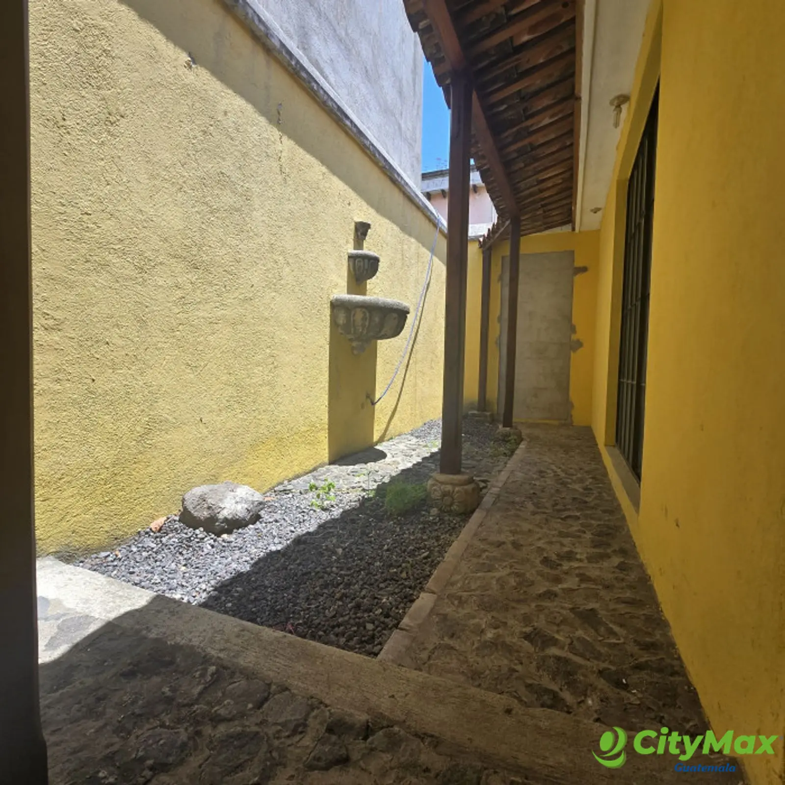 Casa en Venta cercana Antigua Guatemala. - foto 4