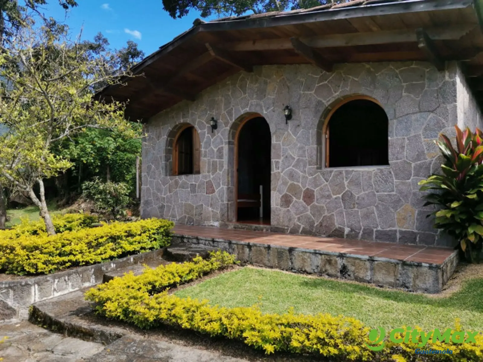Espectácular Casa Santiago Atitlán a la Venta - foto 5