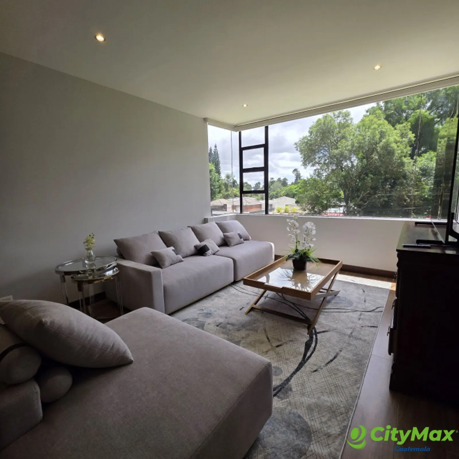 Amplio Apartamento en venta en zona 10 Guatemala - foto 20