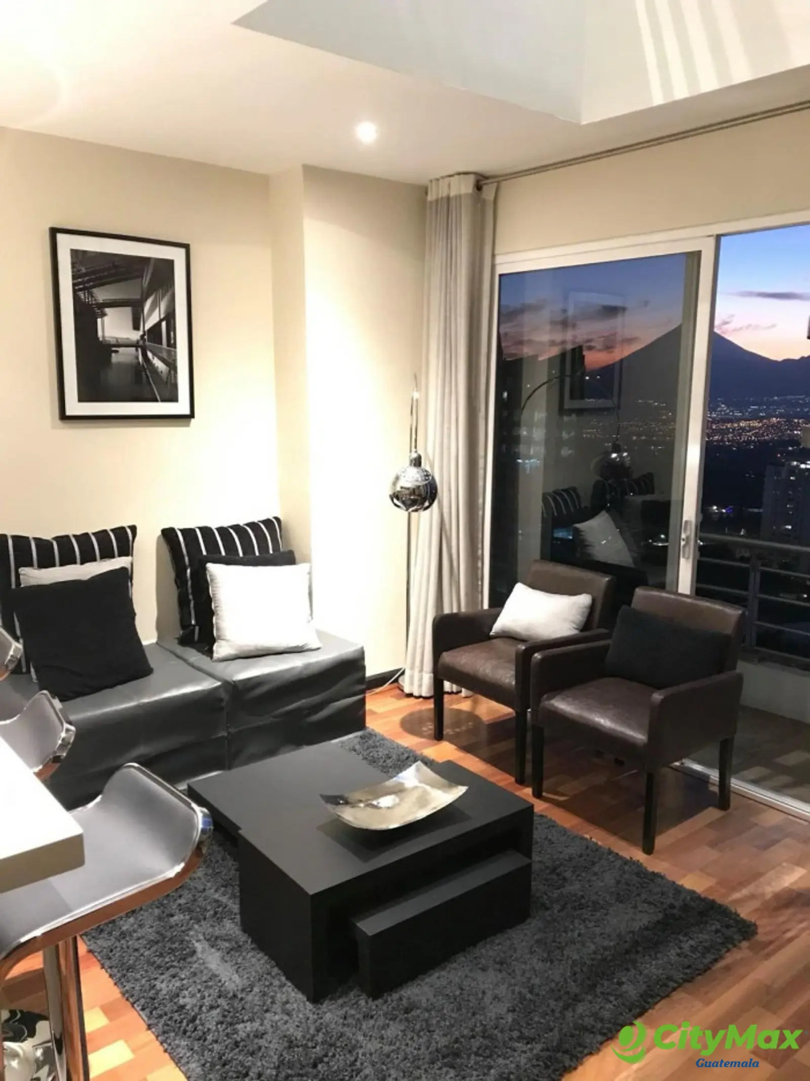 VENDO Apartamento tipo Loft amueblado cercano Zona 15 - foto 17