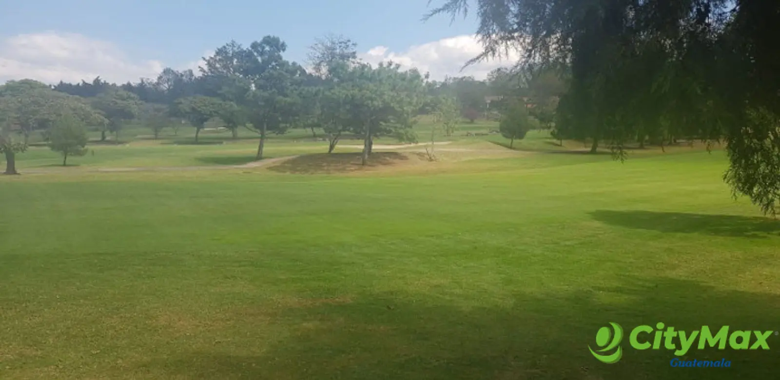Hermoso Terreno en el club San Isidro a la Venta  - foto 2