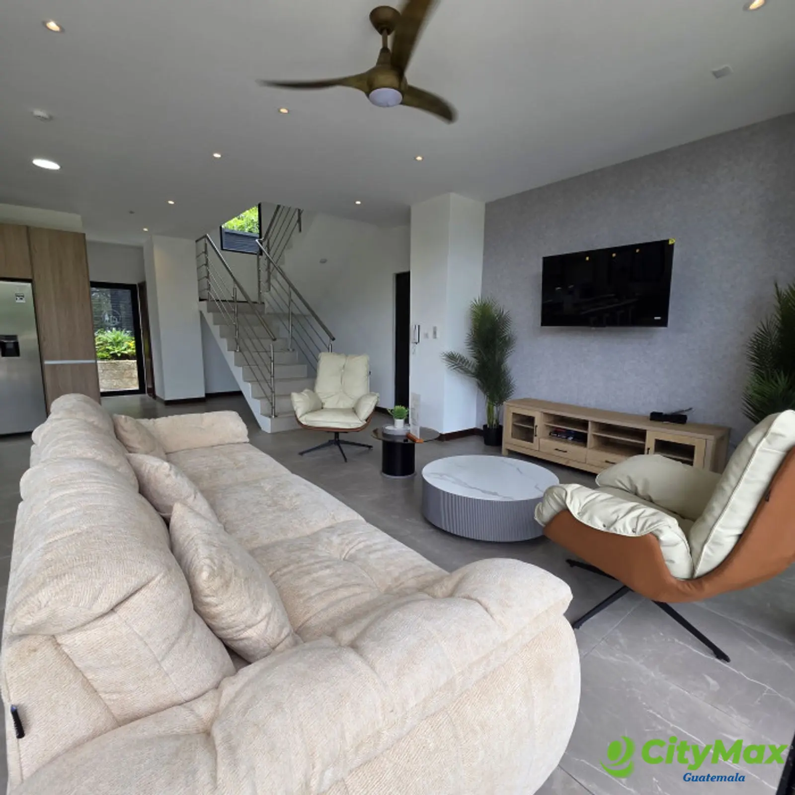 Exclusiva Casa en Venta en Laguna El Pino Santa Rosa - foto 5