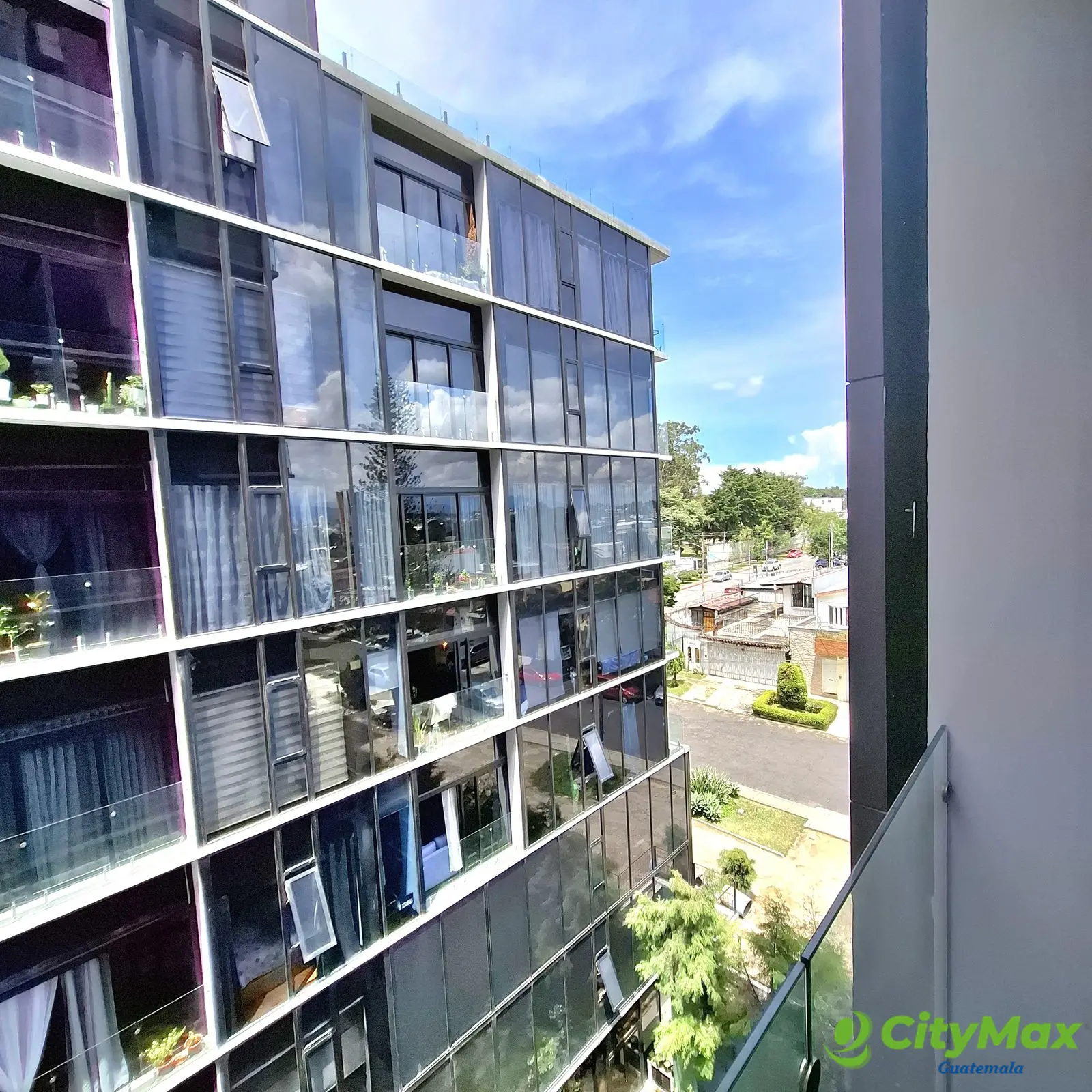 Apartamento en Venta Tipo Estudio en Zona 11 - foto 4