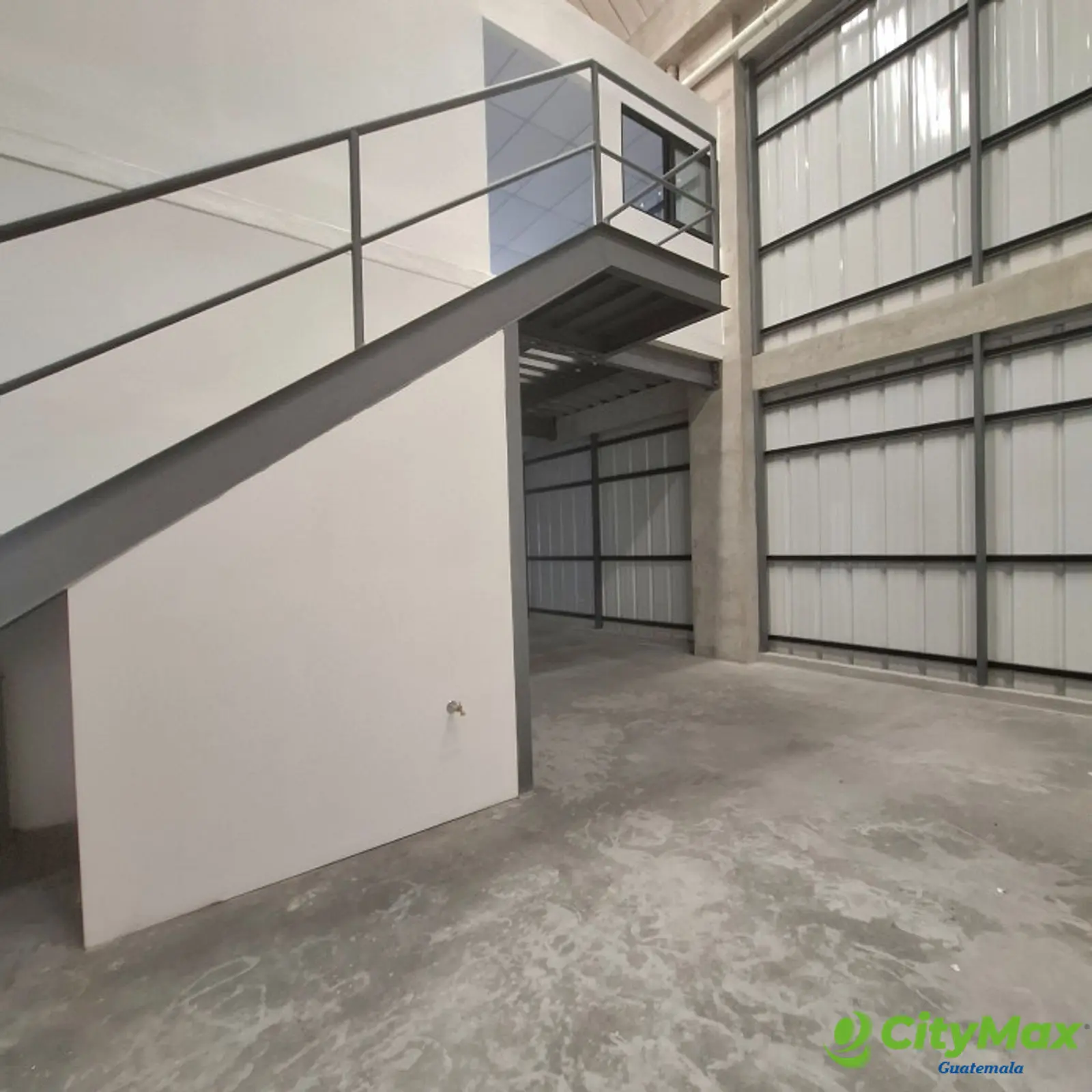 Ofibodega de Esquina en Renta, para estrenar en K13 - foto 3