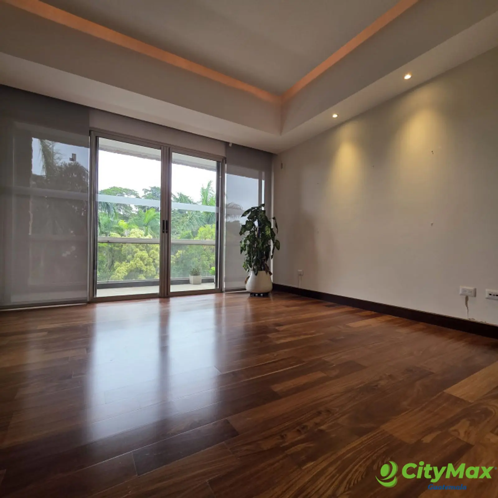 En Alquiler Apartamento en Tiffany Zona 14 - foto 7