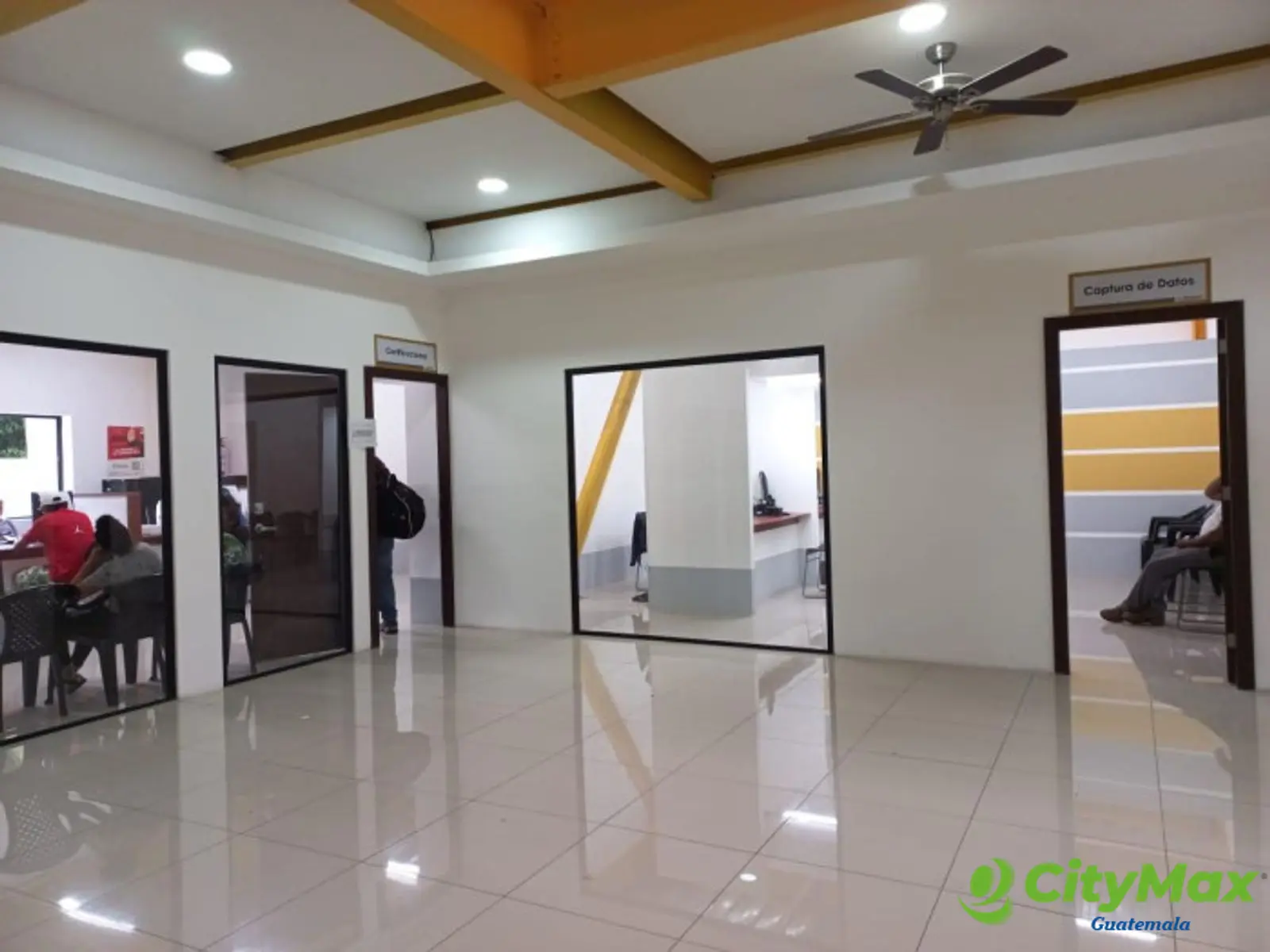 Oficina en alquiler centro empresarial en Escuintla - foto 5