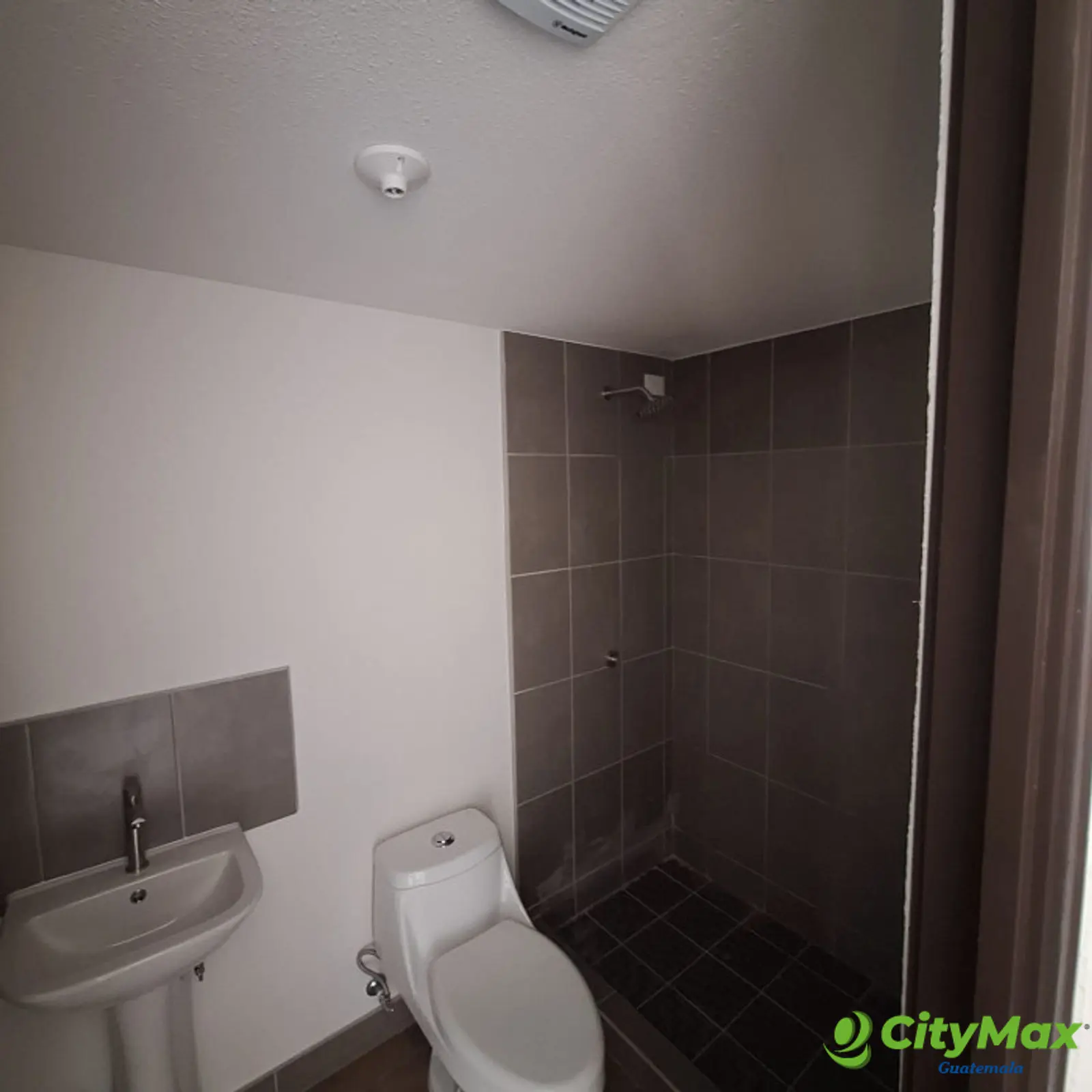 Apartamento para estrenar en renta, Zona 4 de Mixco - foto 9