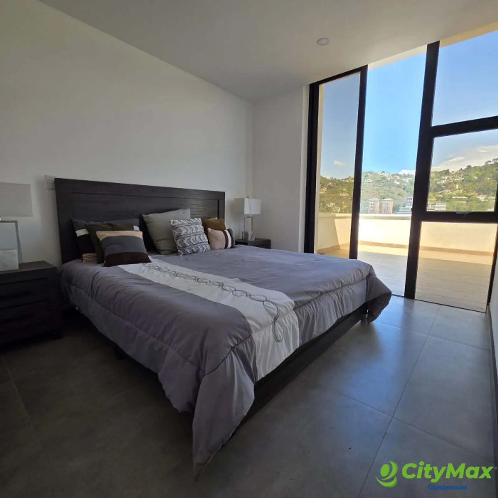 Apartamento con jardin en Venta Z.15 Vista Hermosa - foto 13