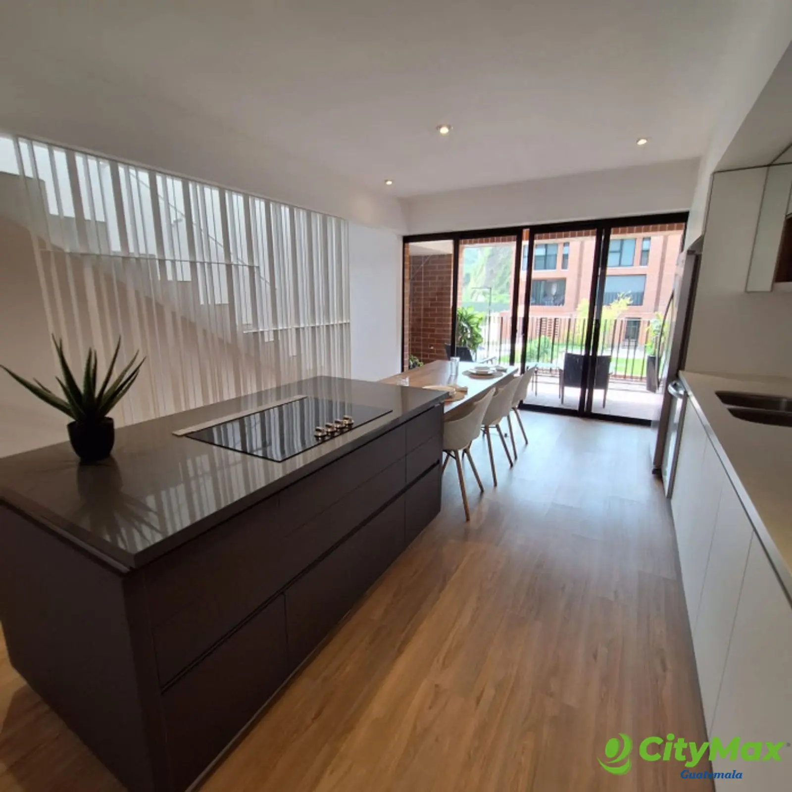 En Venta Casa en IRIDIA HOMES zona 13 - foto 21