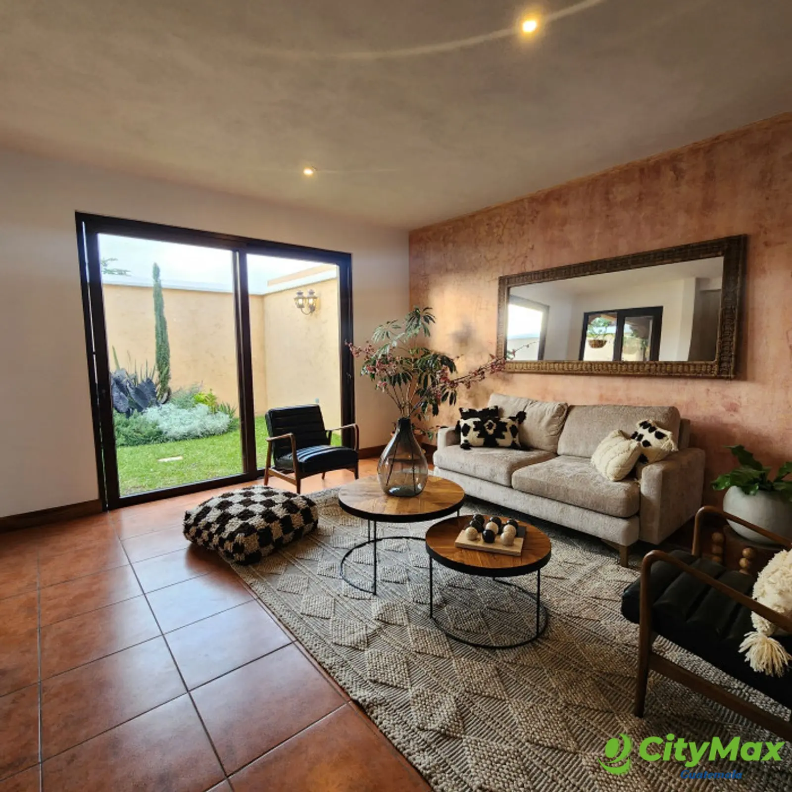 Venta casa en Residencial de lujo en Ciudad Vieja  - foto 8