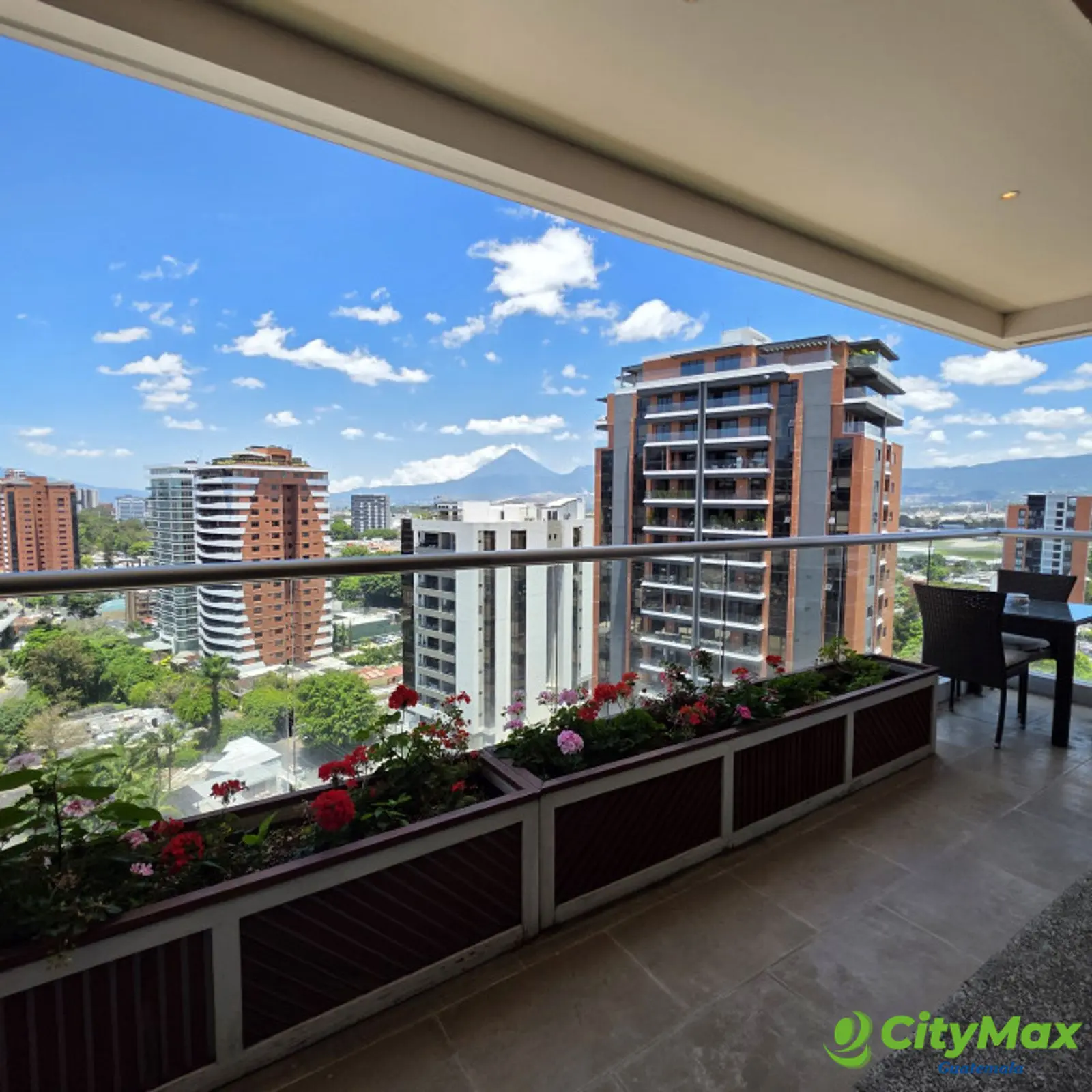 Exclusivo PentHouse en venta Zona 14 Guatemala - foto 14