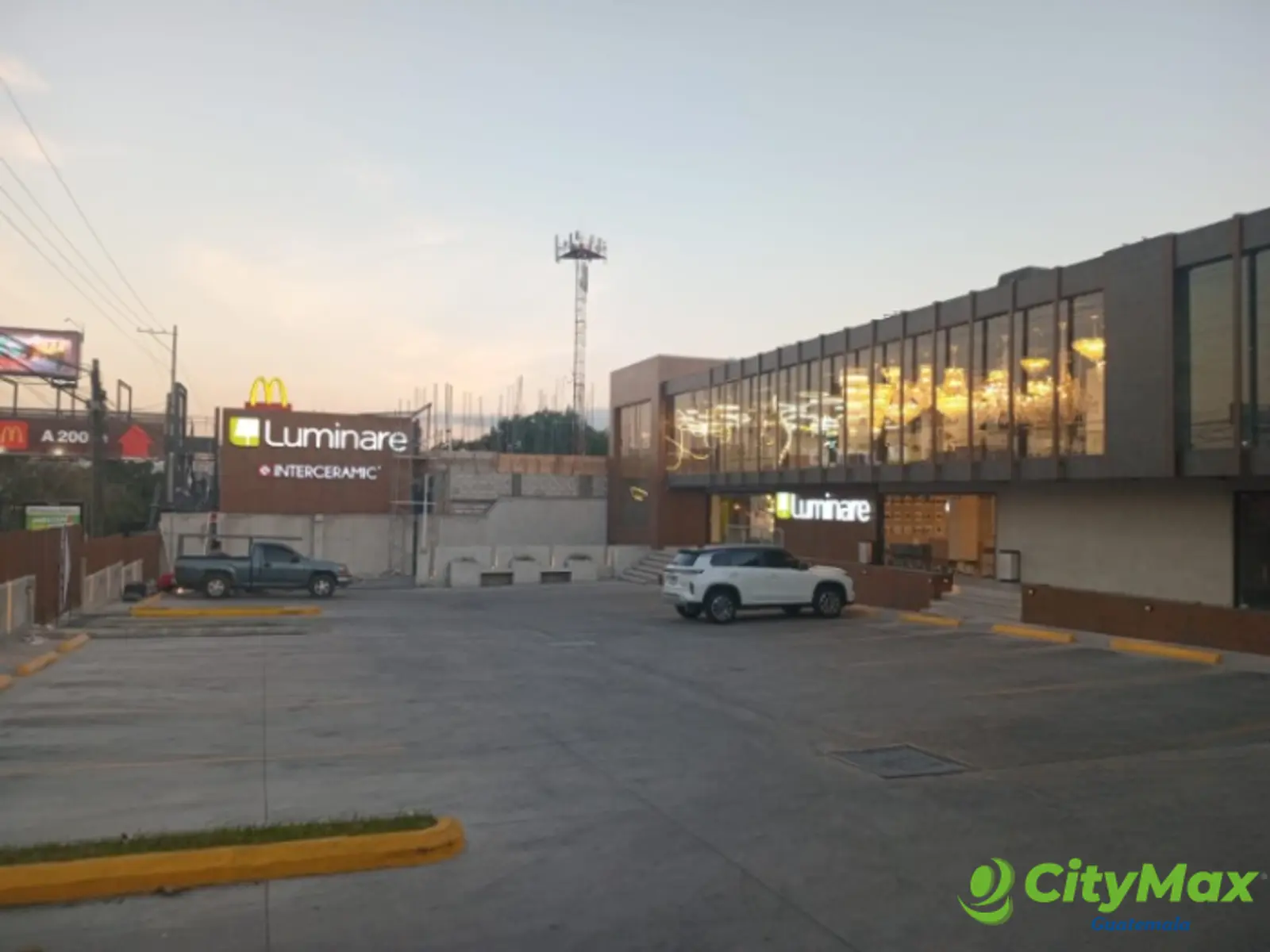 Local Comercial en Renta en Zona 11 Ciudad de Guatemala - foto 2
